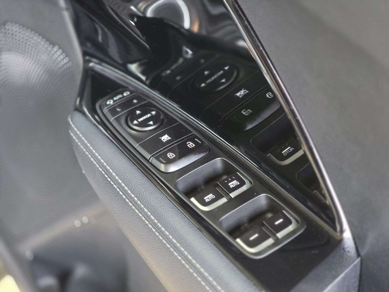 2020 KIA NIRO 2020 KIA NIRO