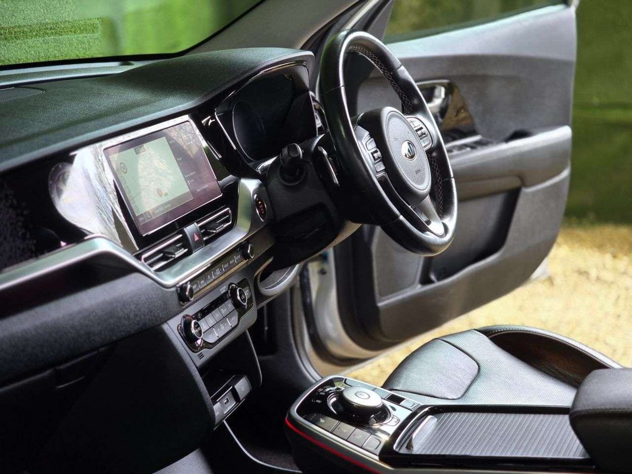 2020 KIA NIRO 2020 KIA NIRO