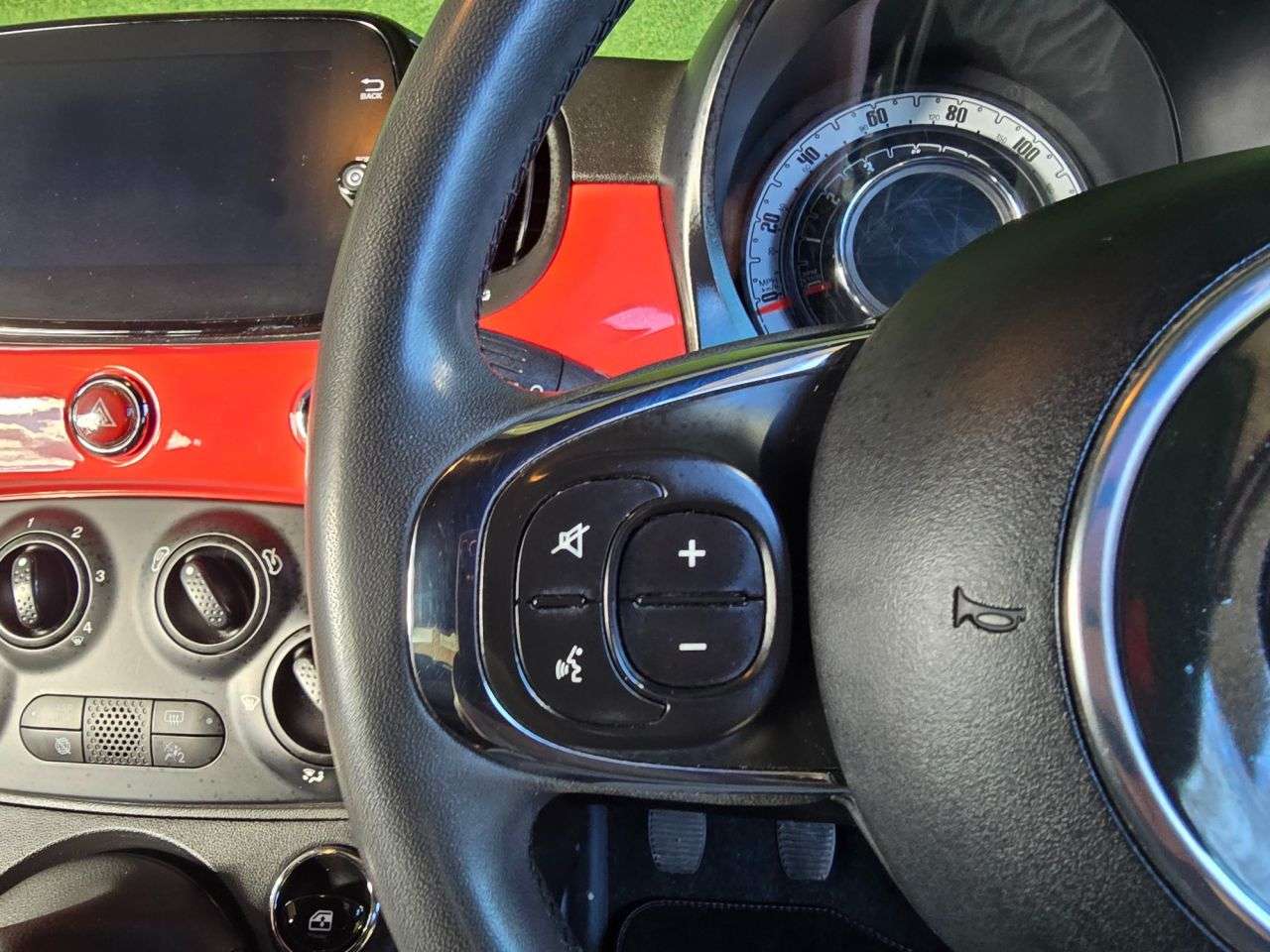 2020 FIAT 500 2020 FIAT 500