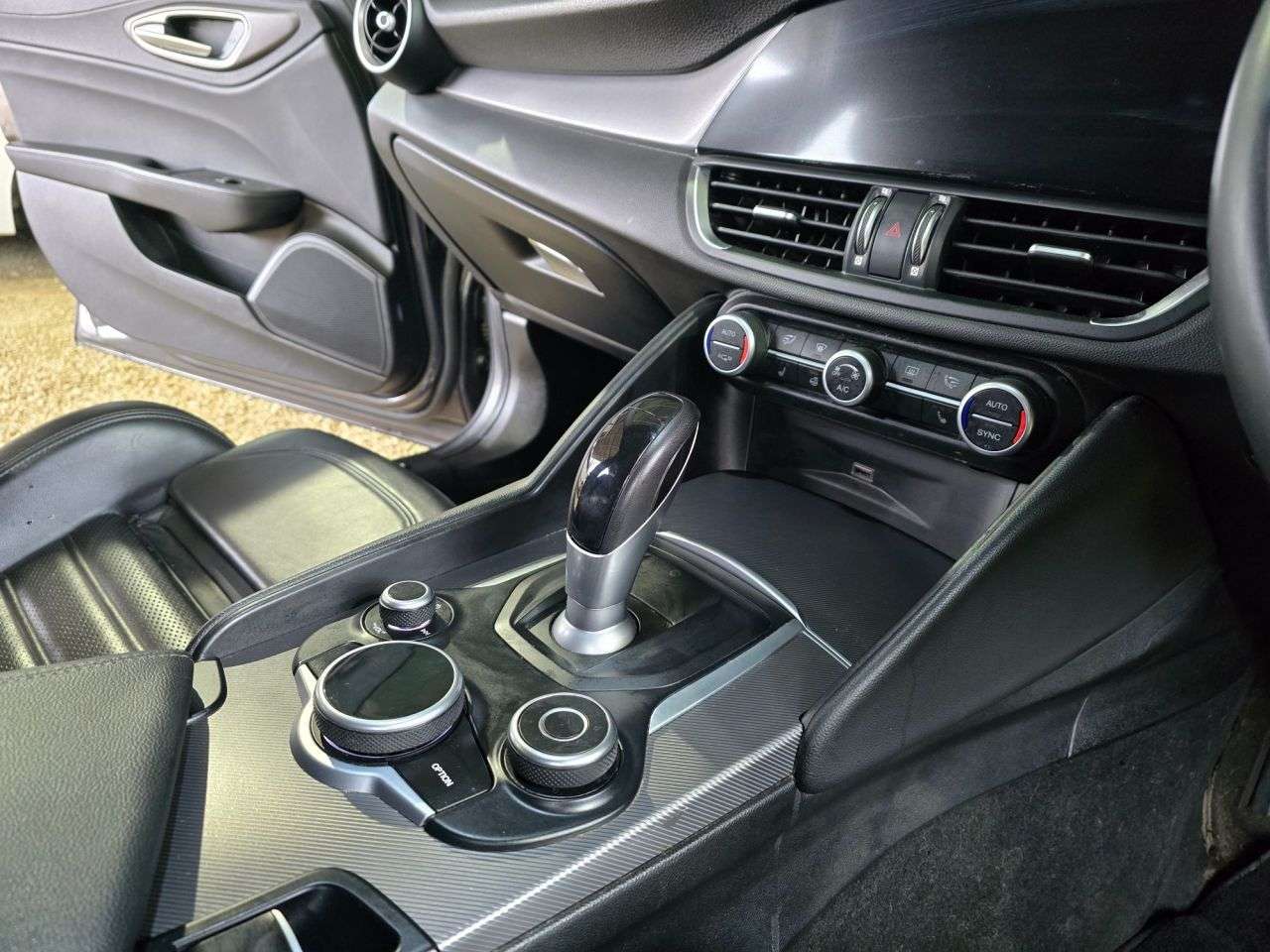 2018 ALFA ROMEO GIULIA 2018 ALFA ROMEO GIULIA