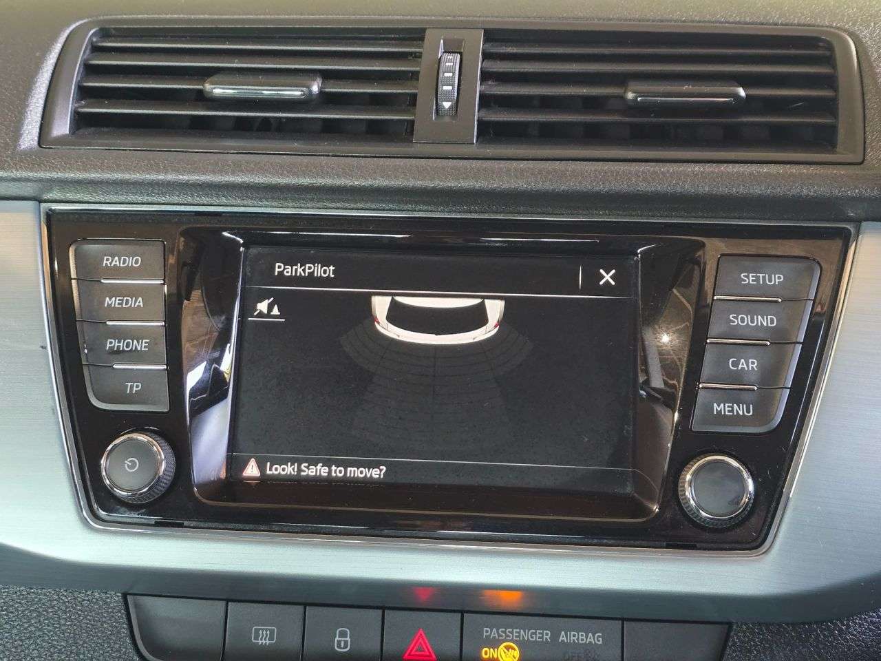 2017 SKODA FABIA 2017 SKODA FABIA