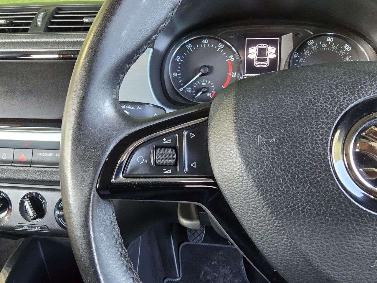 2017 SKODA FABIA 2017 SKODA FABIA