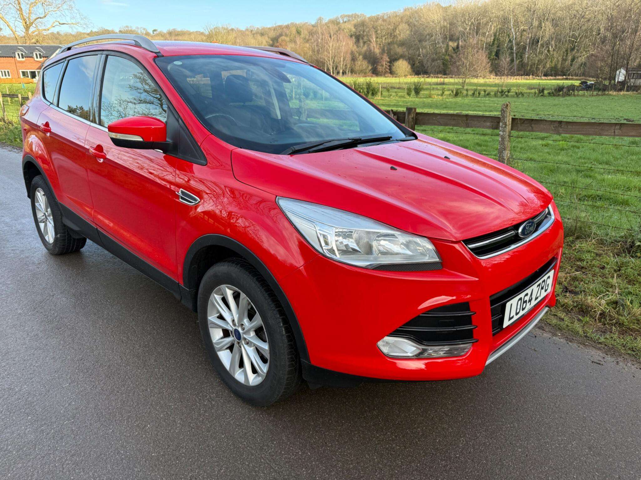 A 2015 FORD KUGA 2.0 TDCi Titanium AWD Euro 6 (s/s) 5dr A 2015 FORD KUGA 2.0 TDCi Titanium AWD Euro 6 (s/s) 5dr
