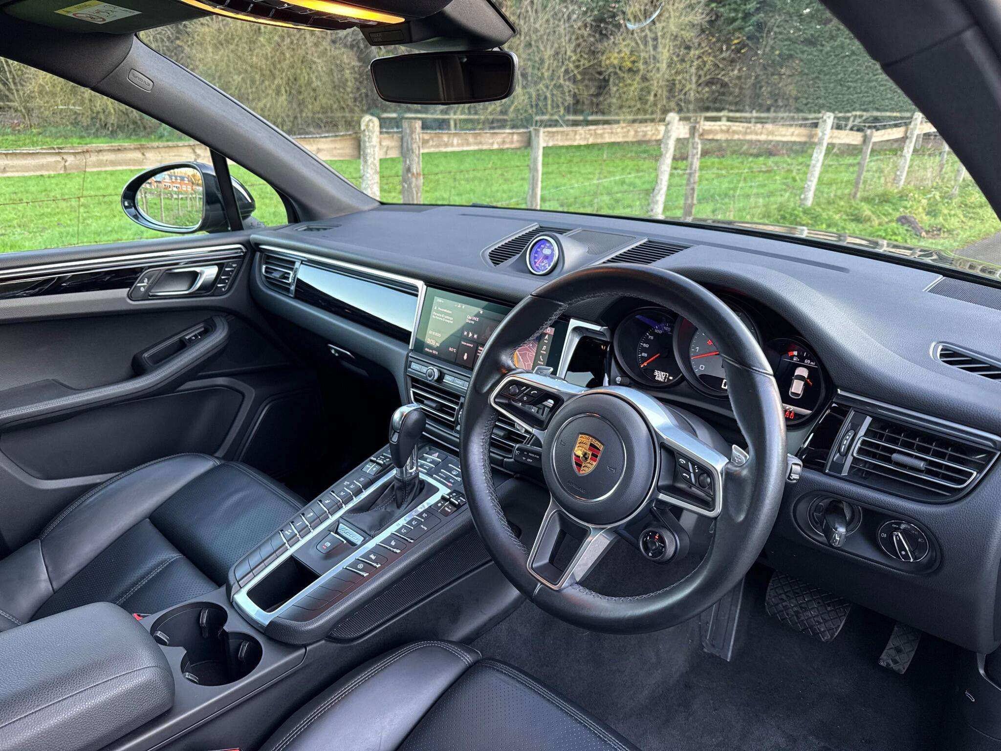 2020 PORSCHE MACAN 2020 PORSCHE MACAN