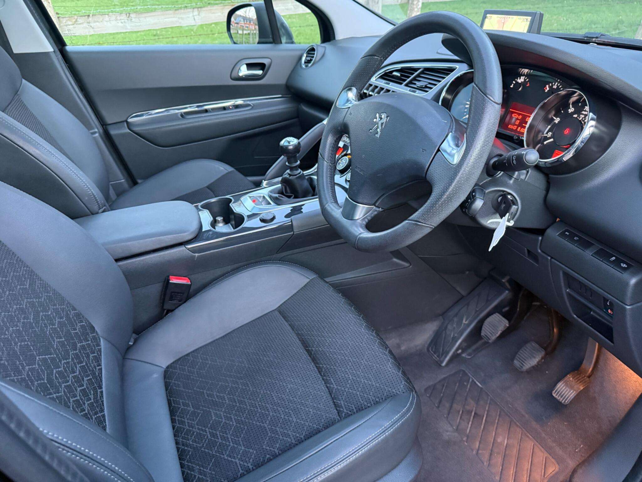 2016 PEUGEOT 3008 2016 PEUGEOT 3008