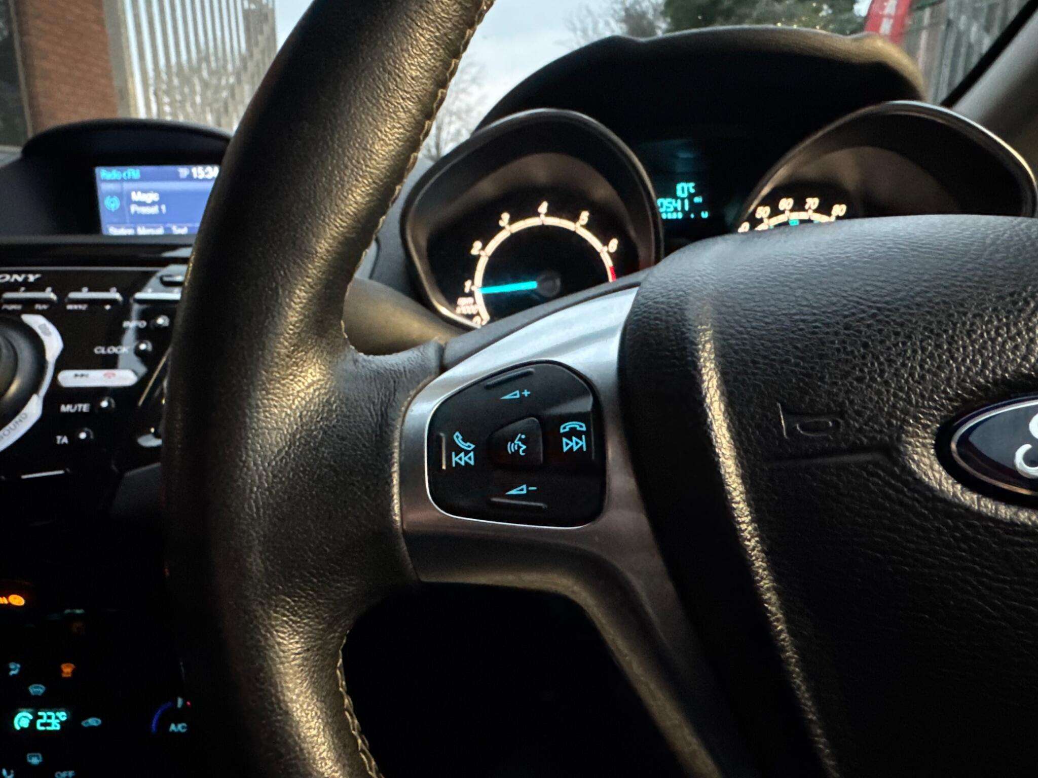 2016 FORD FIESTA 2016 FORD FIESTA