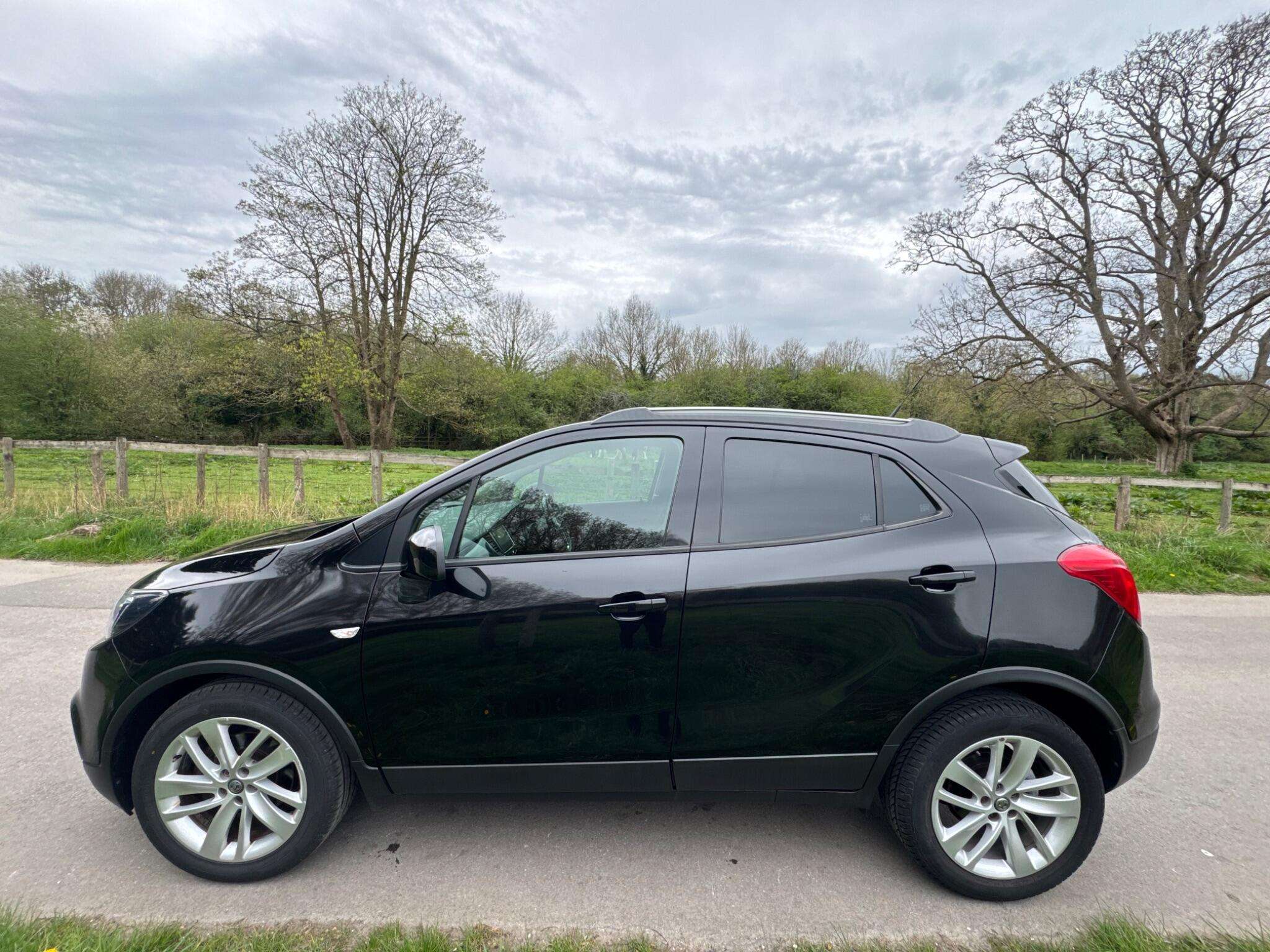 A 2018 VAUXHALL MOKKA X 1.4i Turbo ecoTEC Design Nav Euro 6 (s/s) 5dr A 2018 VAUXHALL MOKKA X 1.4i Turbo ecoTEC Design Nav Euro 6 (s/s) 5dr