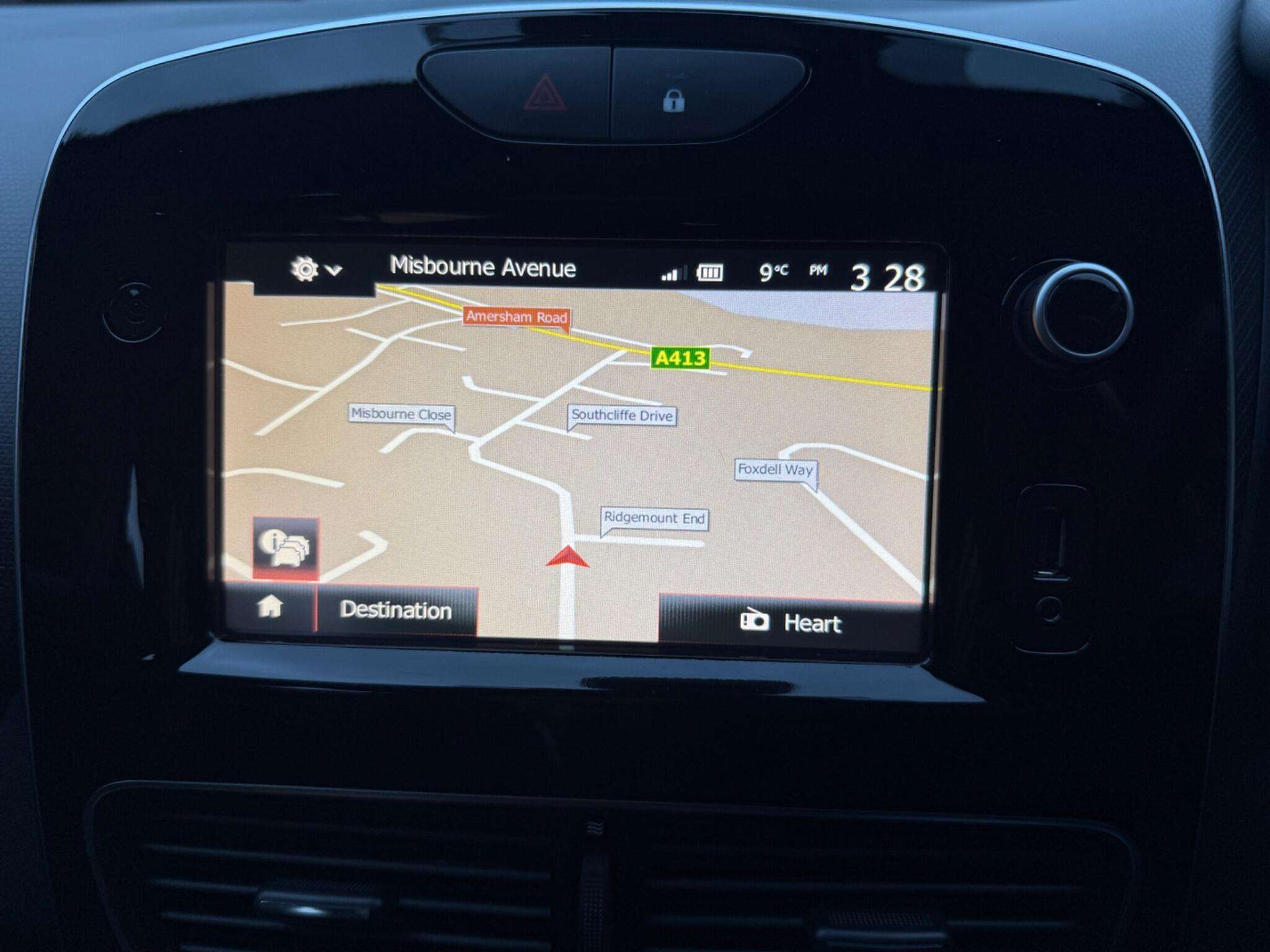 2017 RENAULT CLIO 2017 RENAULT CLIO