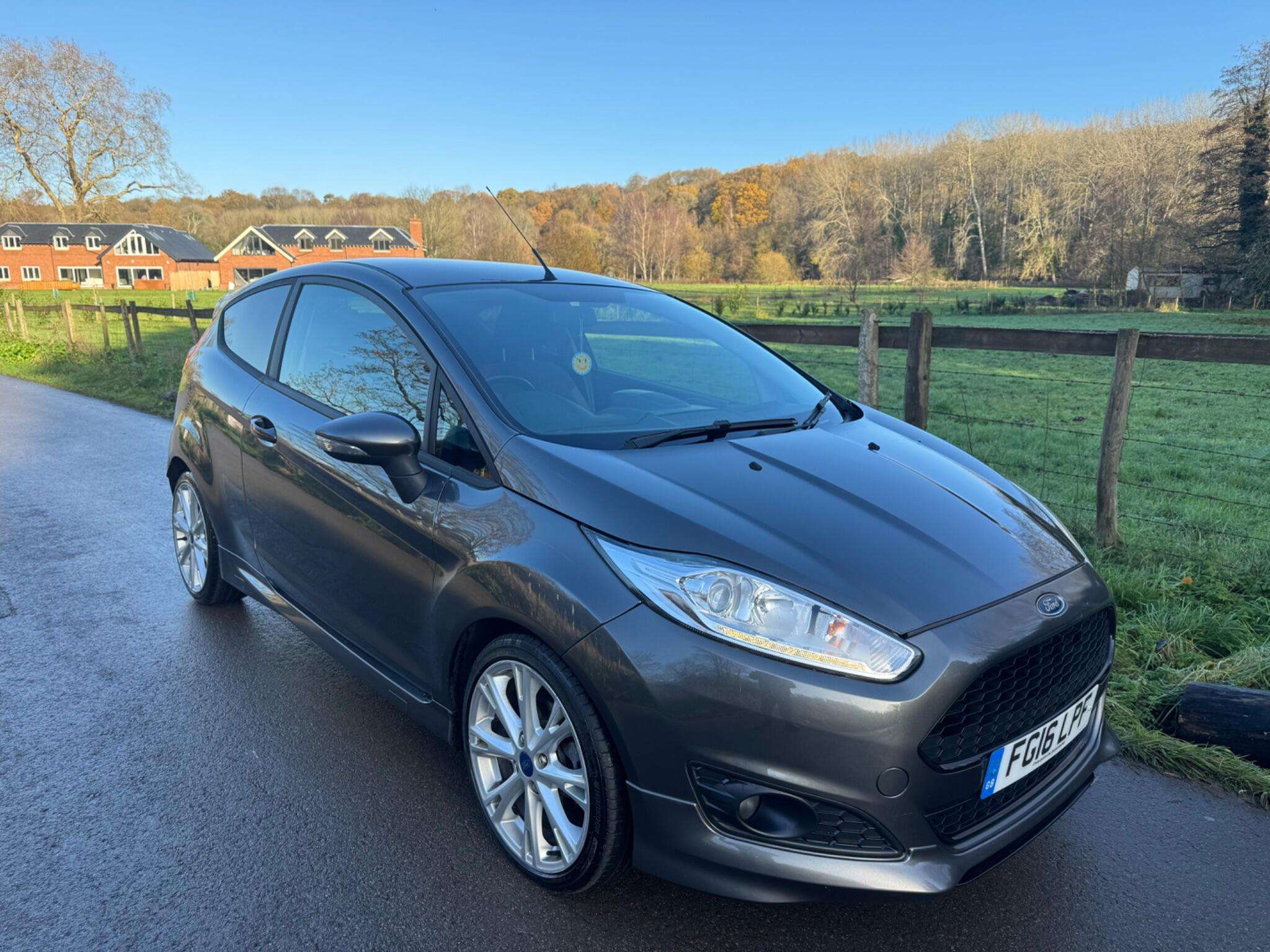 2016 FORD FIESTA 2016 FORD FIESTA