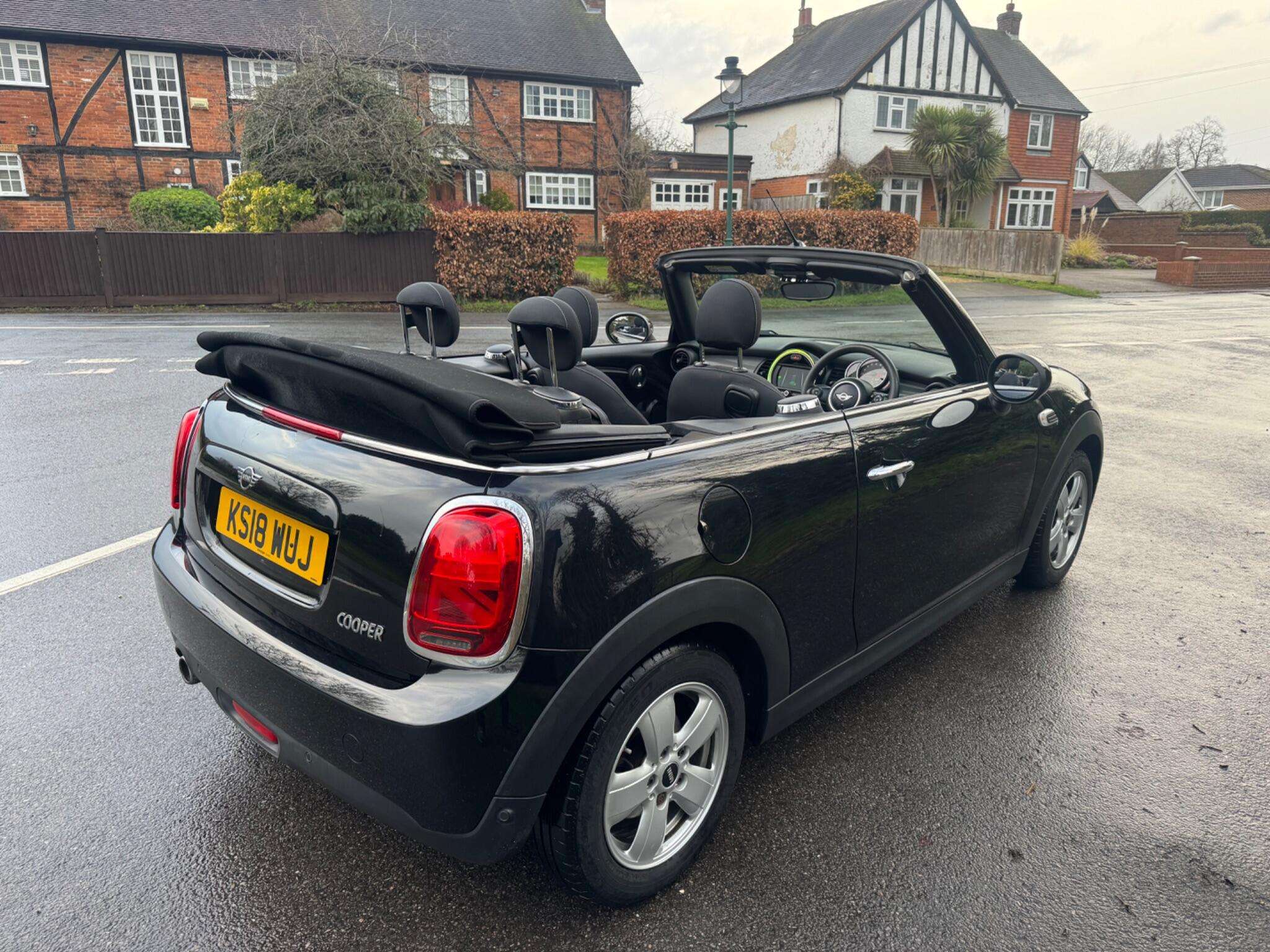 2018 MINI CONVERTIBLE 2018 MINI CONVERTIBLE