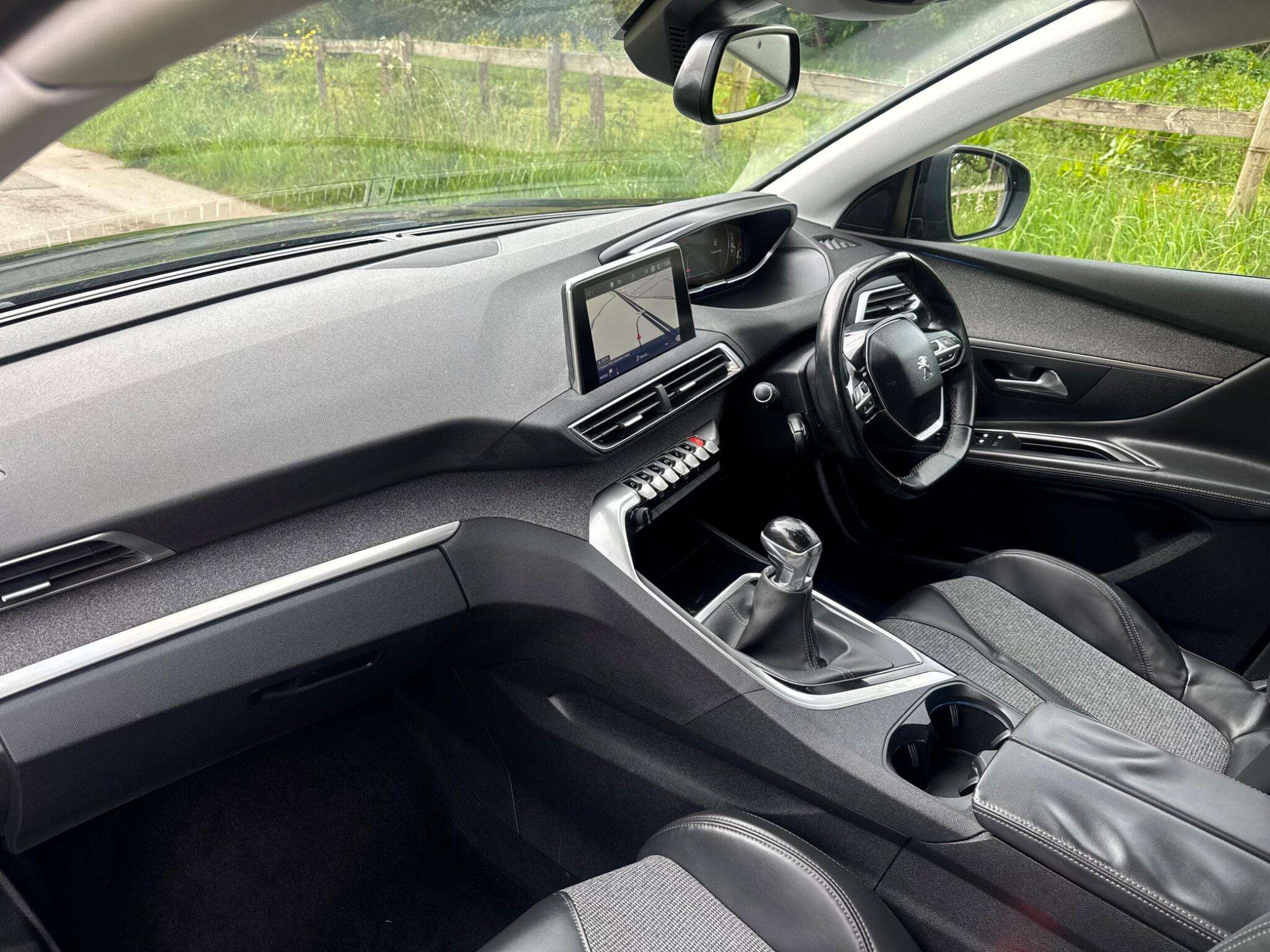 2018 PEUGEOT 3008 2018 PEUGEOT 3008