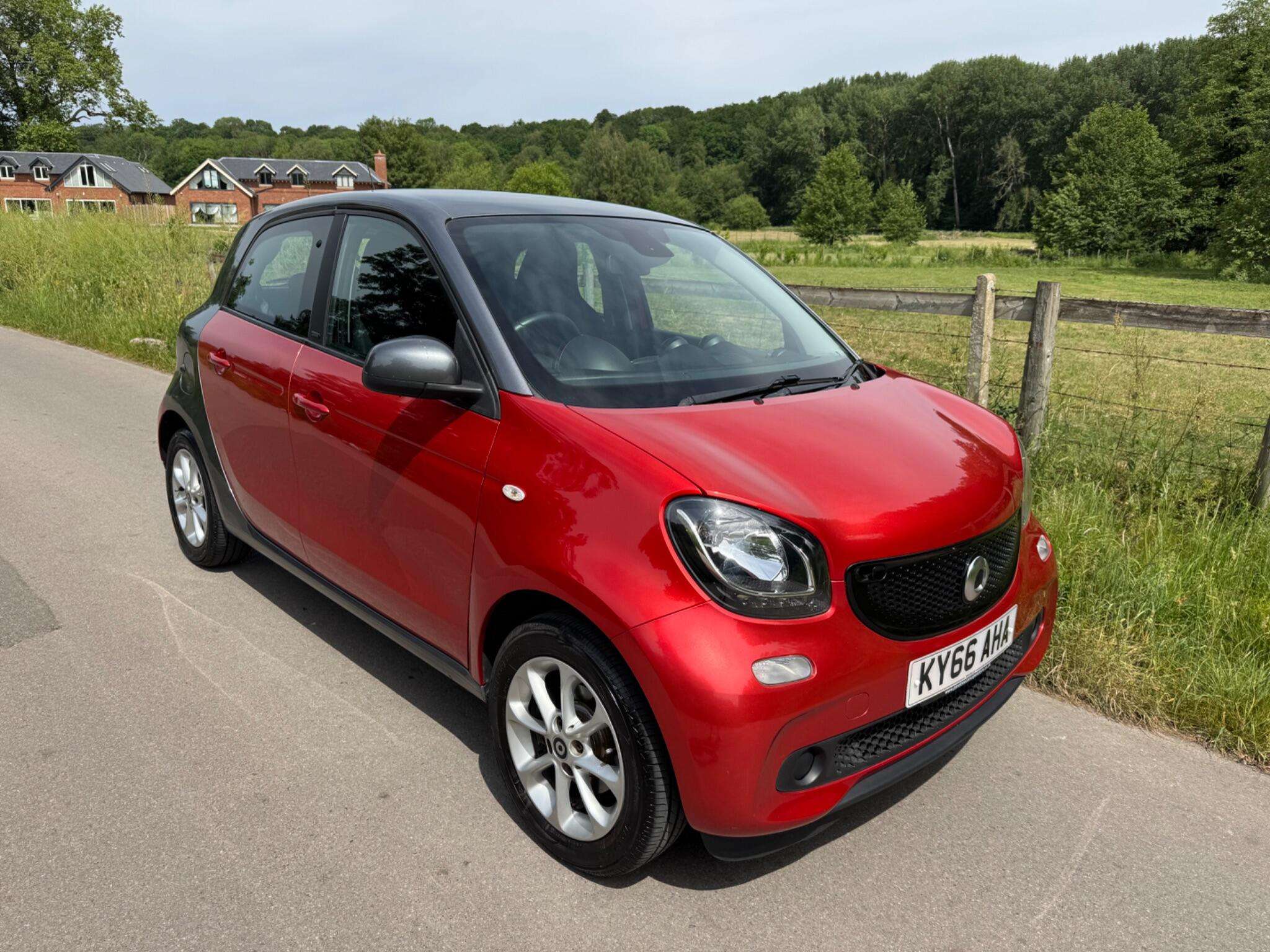 A 2016 SMART FORFOUR PASSION PREMIUM T A 2016 SMART FORFOUR PASSION PREMIUM T