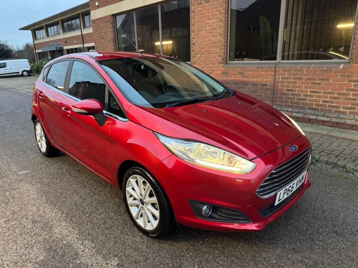 Check out this Ford Fiesta 2016 Petrol Manual
