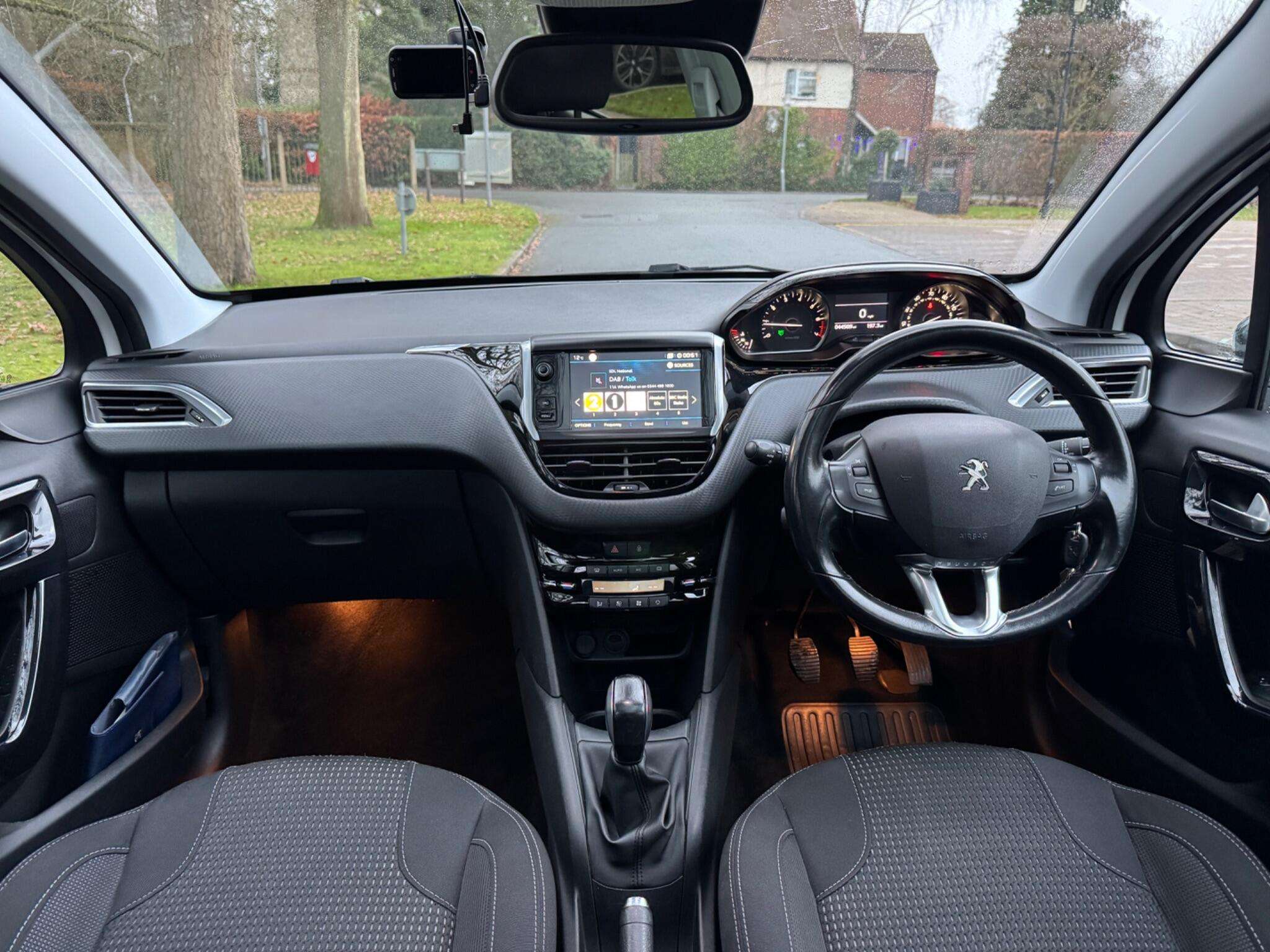 2019 PEUGEOT 208 2019 PEUGEOT 208