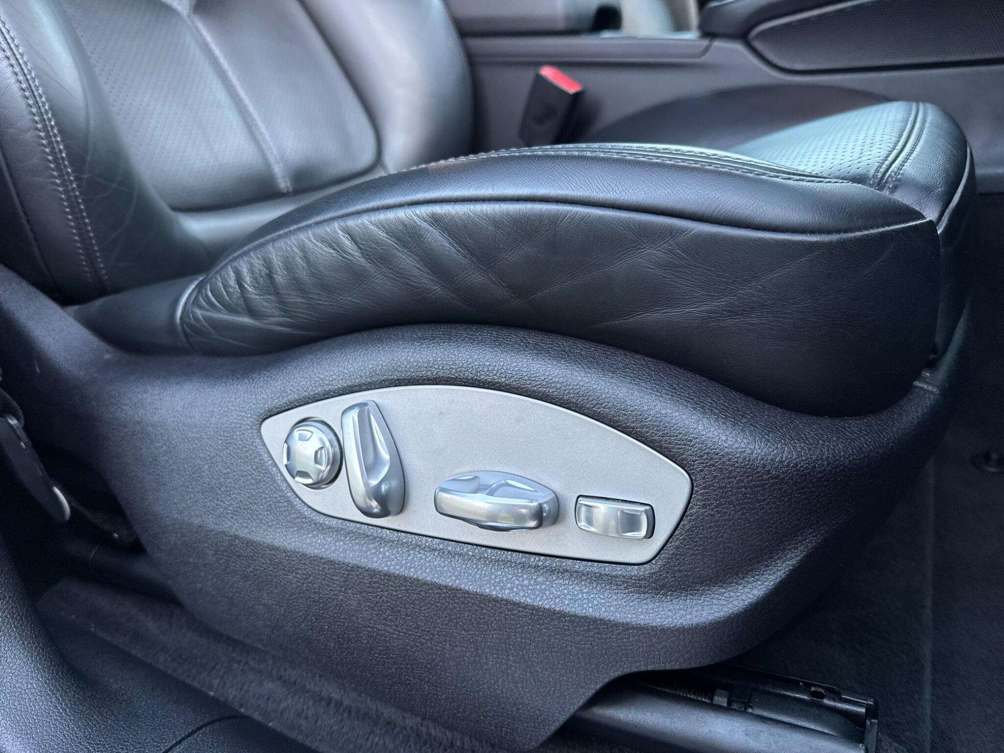 2020 PORSCHE MACAN 2020 PORSCHE MACAN