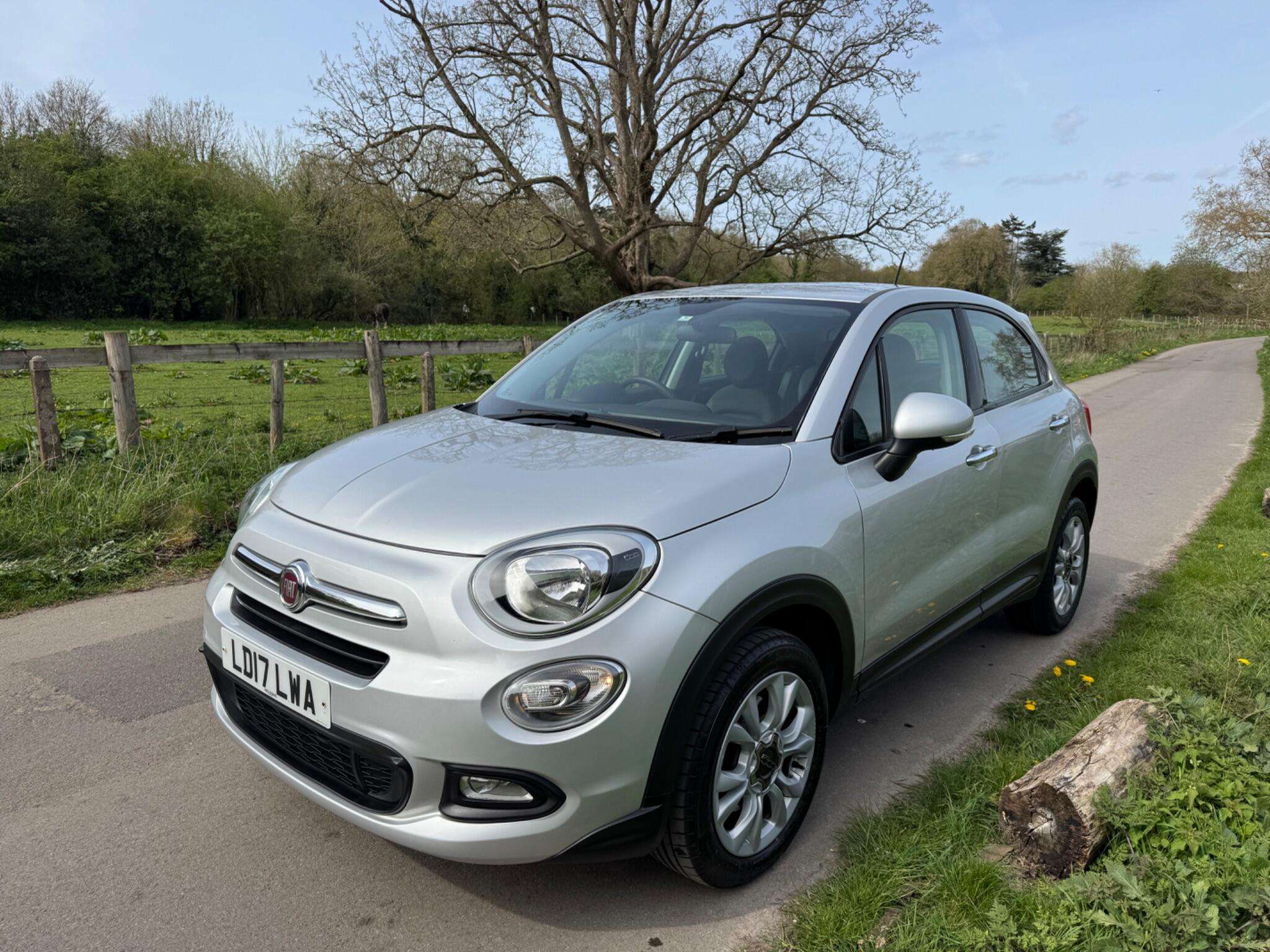 A 2017 FIAT 500X 1.4 MultiAir Pop Star Euro 6 (s/s) 5dr A 2017 FIAT 500X 1.4 MultiAir Pop Star Euro 6 (s/s) 5dr