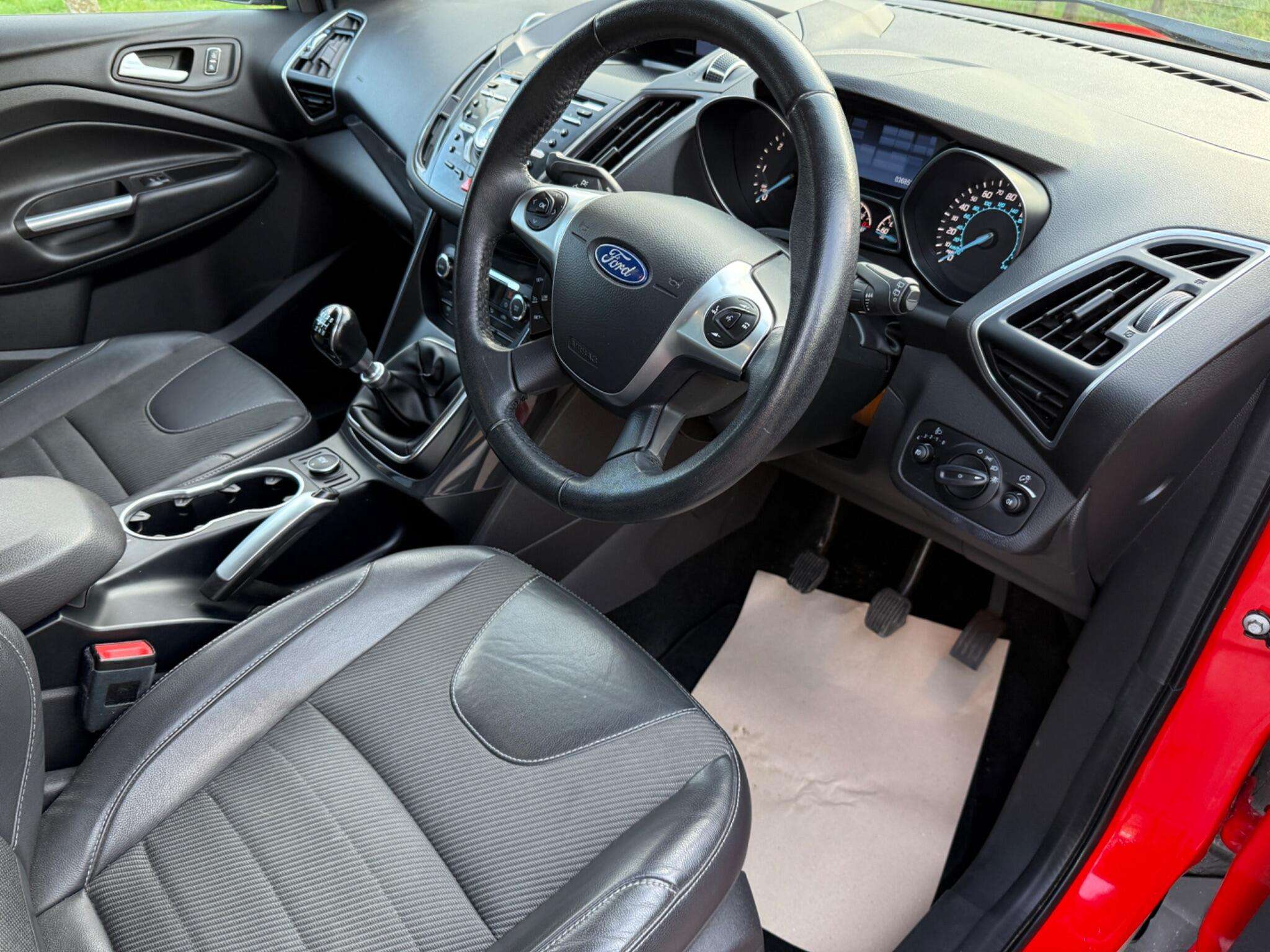 2015 FORD KUGA 2015 FORD KUGA