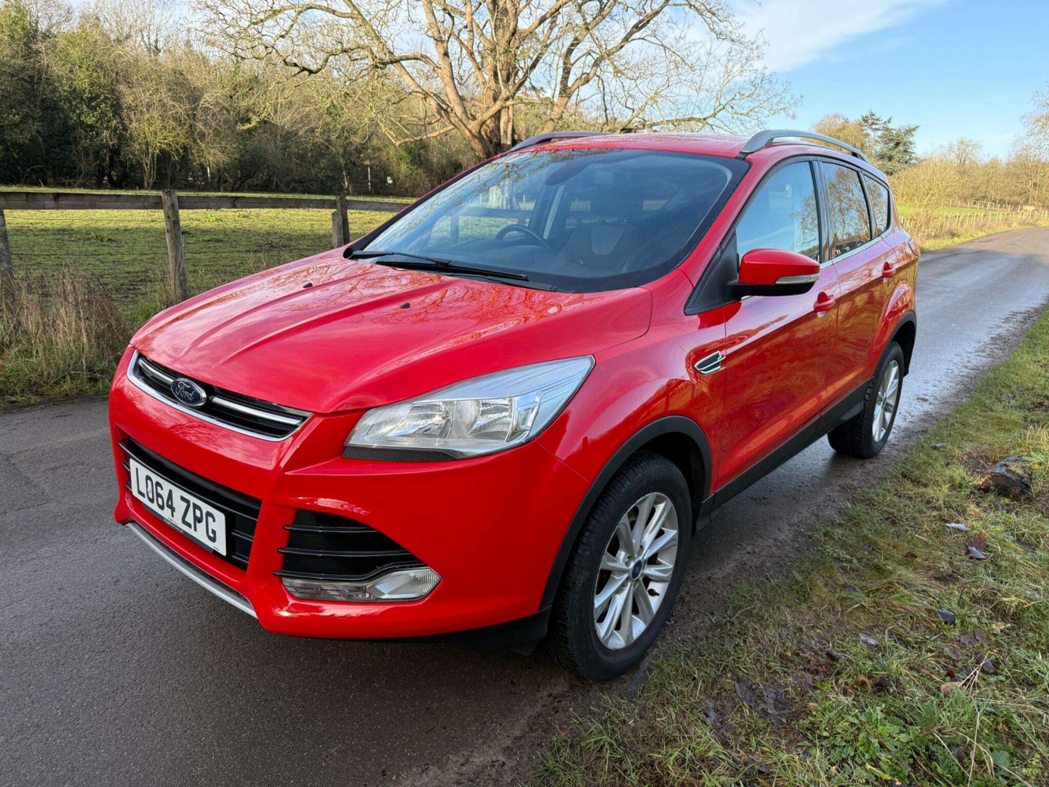A 2015 FORD KUGA 2.0 TDCi Titanium AWD Euro 6 (s/s) 5dr A 2015 FORD KUGA 2.0 TDCi Titanium AWD Euro 6 (s/s) 5dr