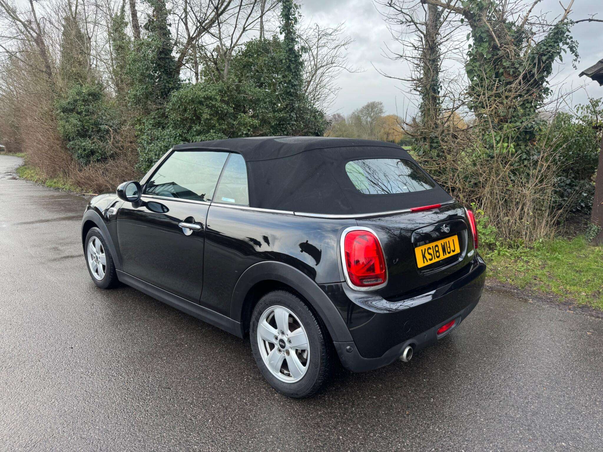 2018 MINI CONVERTIBLE 2018 MINI CONVERTIBLE