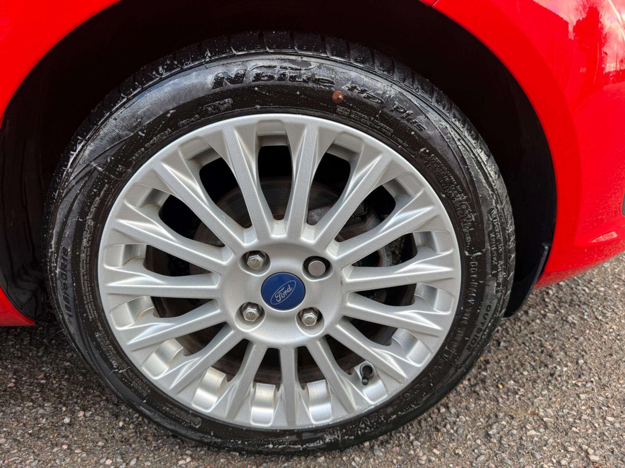 2015 FORD FIESTA 2015 FORD FIESTA