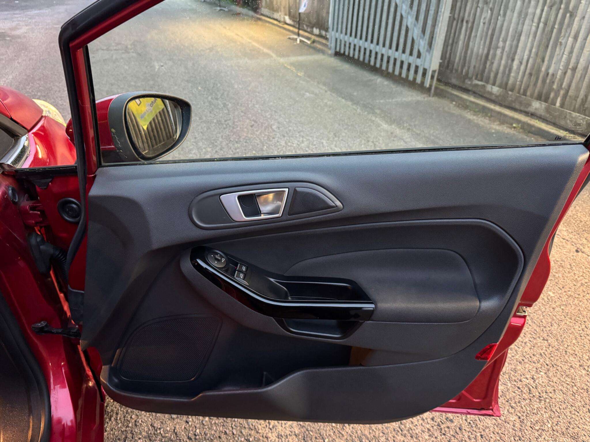 2016 FORD FIESTA 2016 FORD FIESTA