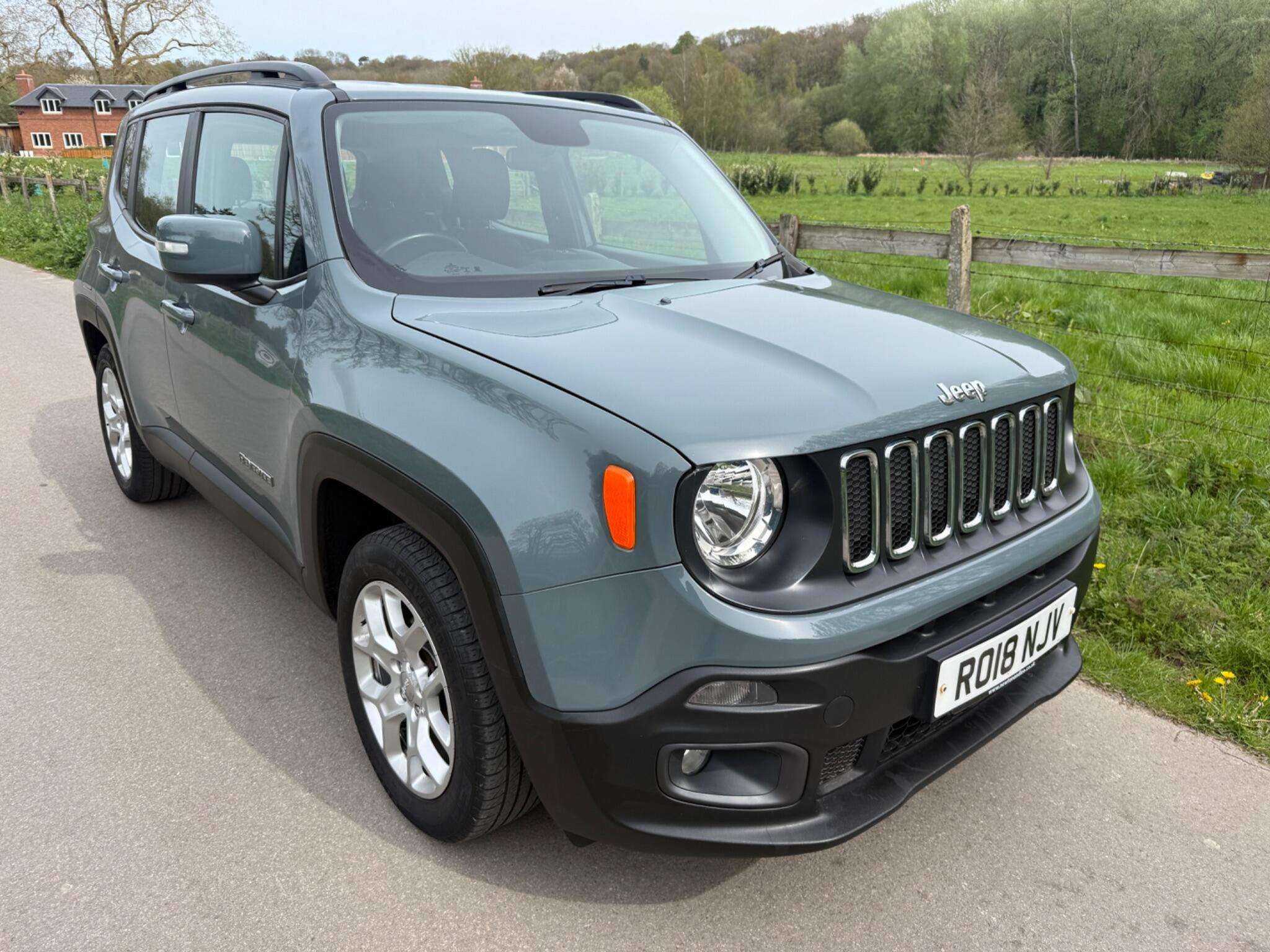 A 2018 JEEP RENEGADE 1.4T MultiAirII Longitude Euro 6 (s/s) 5dr A 2018 JEEP RENEGADE 1.4T MultiAirII Longitude Euro 6 (s/s) 5dr
