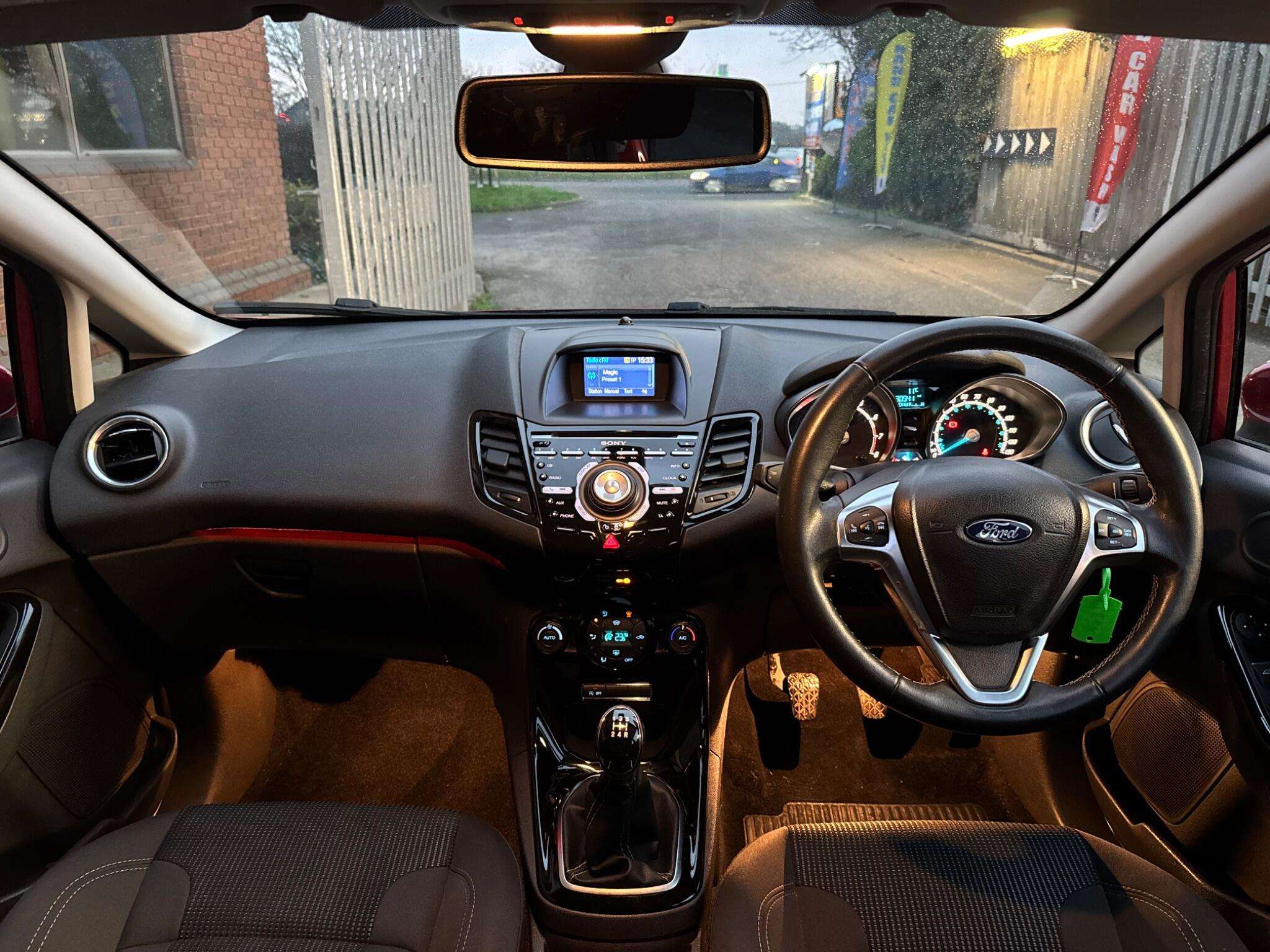 2016 FORD FIESTA 2016 FORD FIESTA