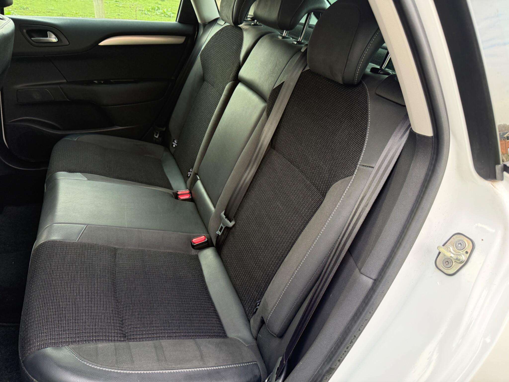 2015 CITROEN C4 2015 CITROEN C4