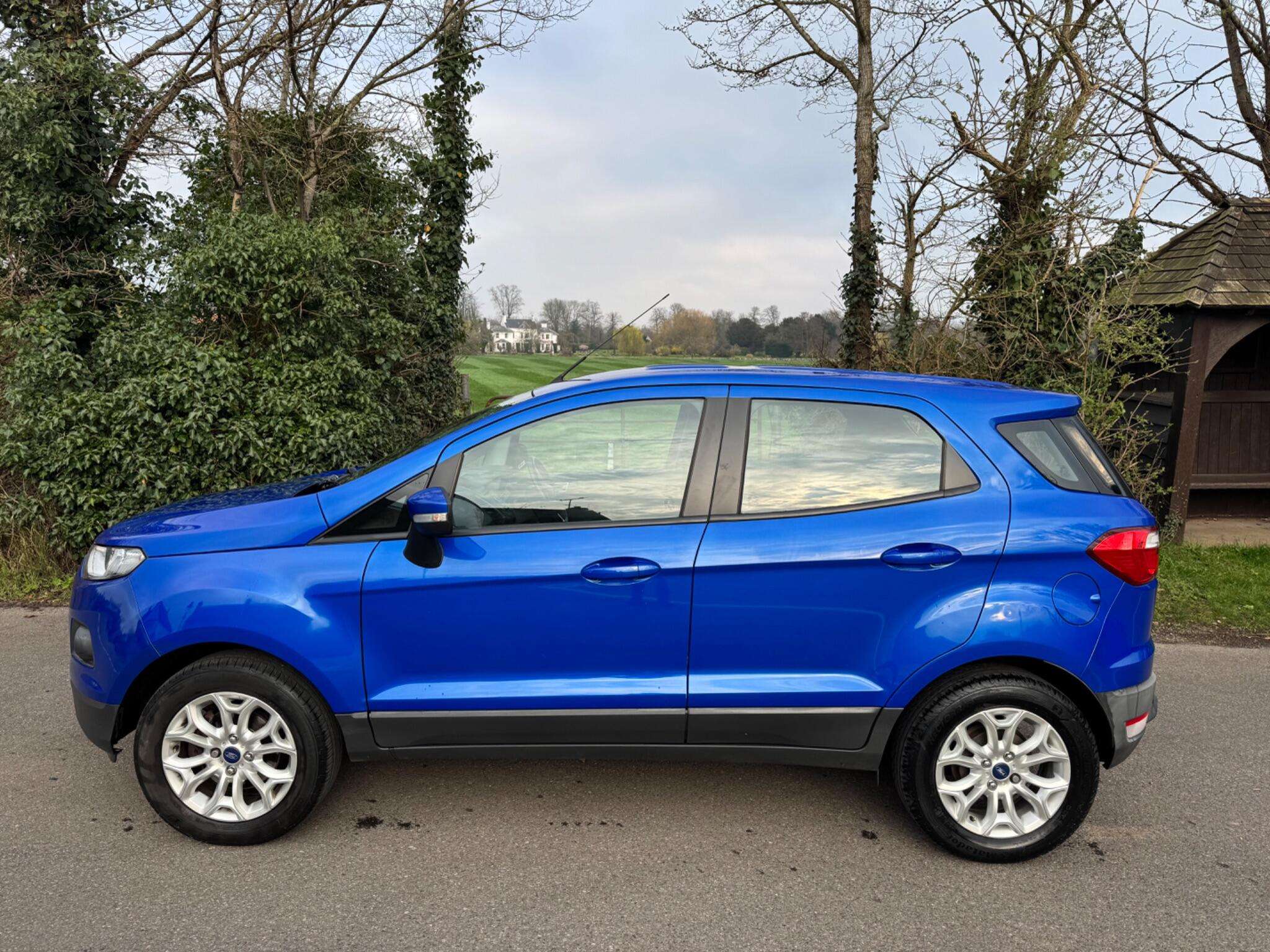 A 2016 FORD ECOSPORT 1.0T EcoBoost Zetec 2WD Euro 6 (s/s) 5dr A 2016 FORD ECOSPORT 1.0T EcoBoost Zetec 2WD Euro 6 (s/s) 5dr