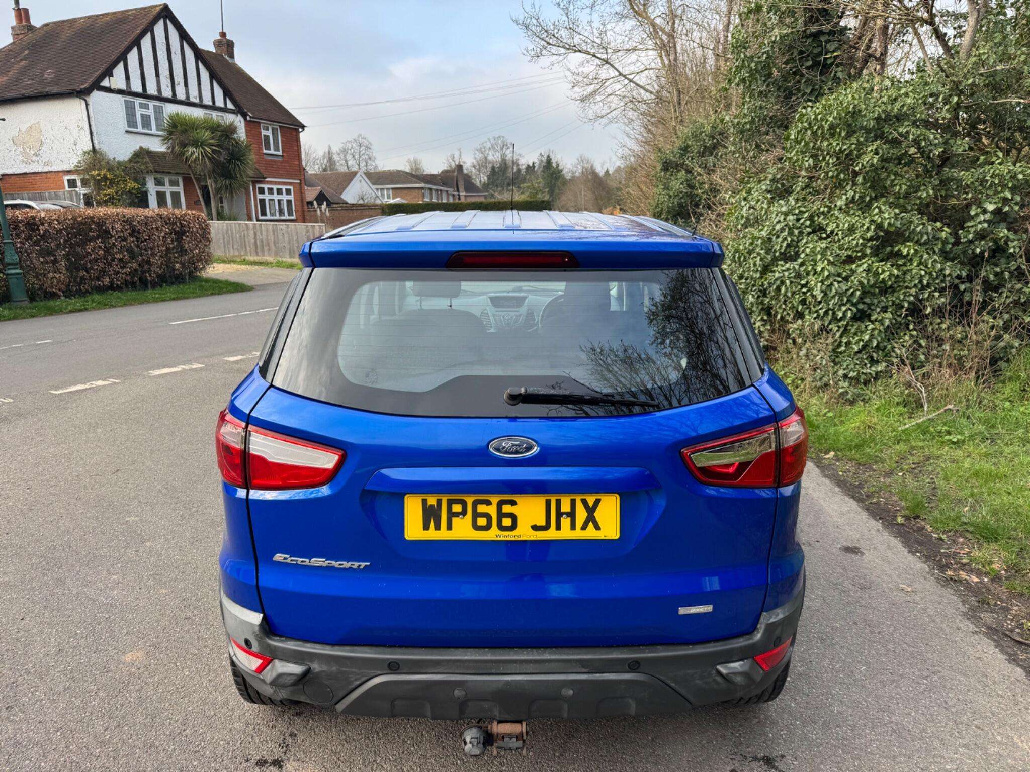 A 2016 FORD ECOSPORT 1.0T EcoBoost Zetec 2WD Euro 6 (s/s) 5dr A 2016 FORD ECOSPORT 1.0T EcoBoost Zetec 2WD Euro 6 (s/s) 5dr