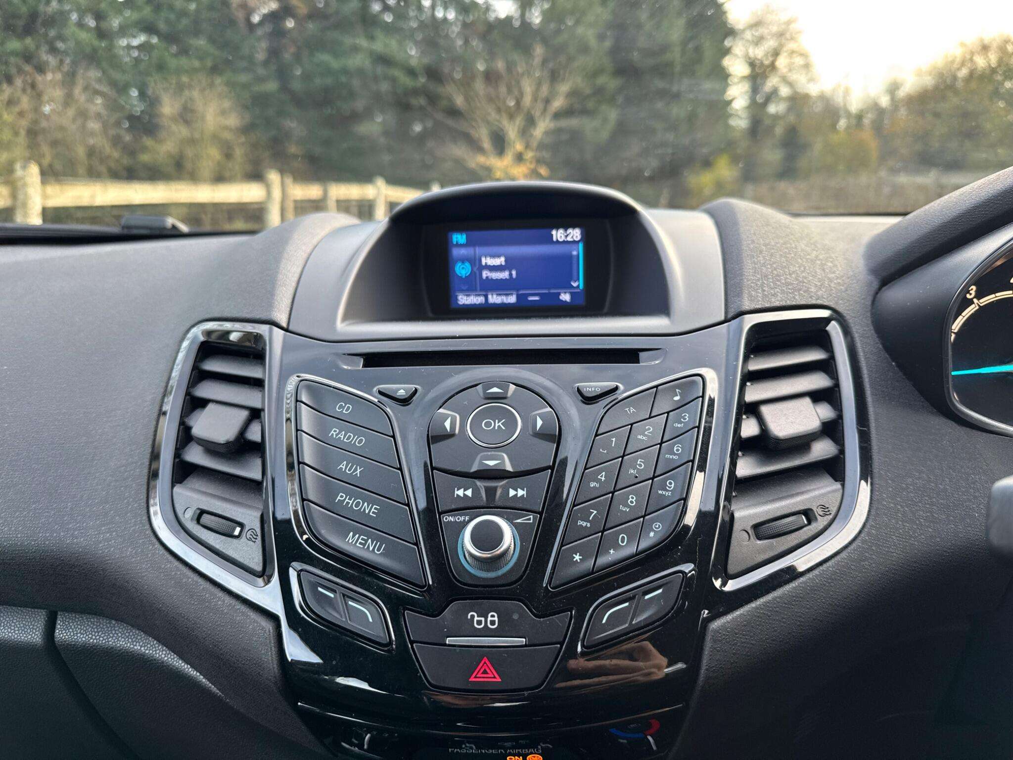 2016 FORD FIESTA 2016 FORD FIESTA