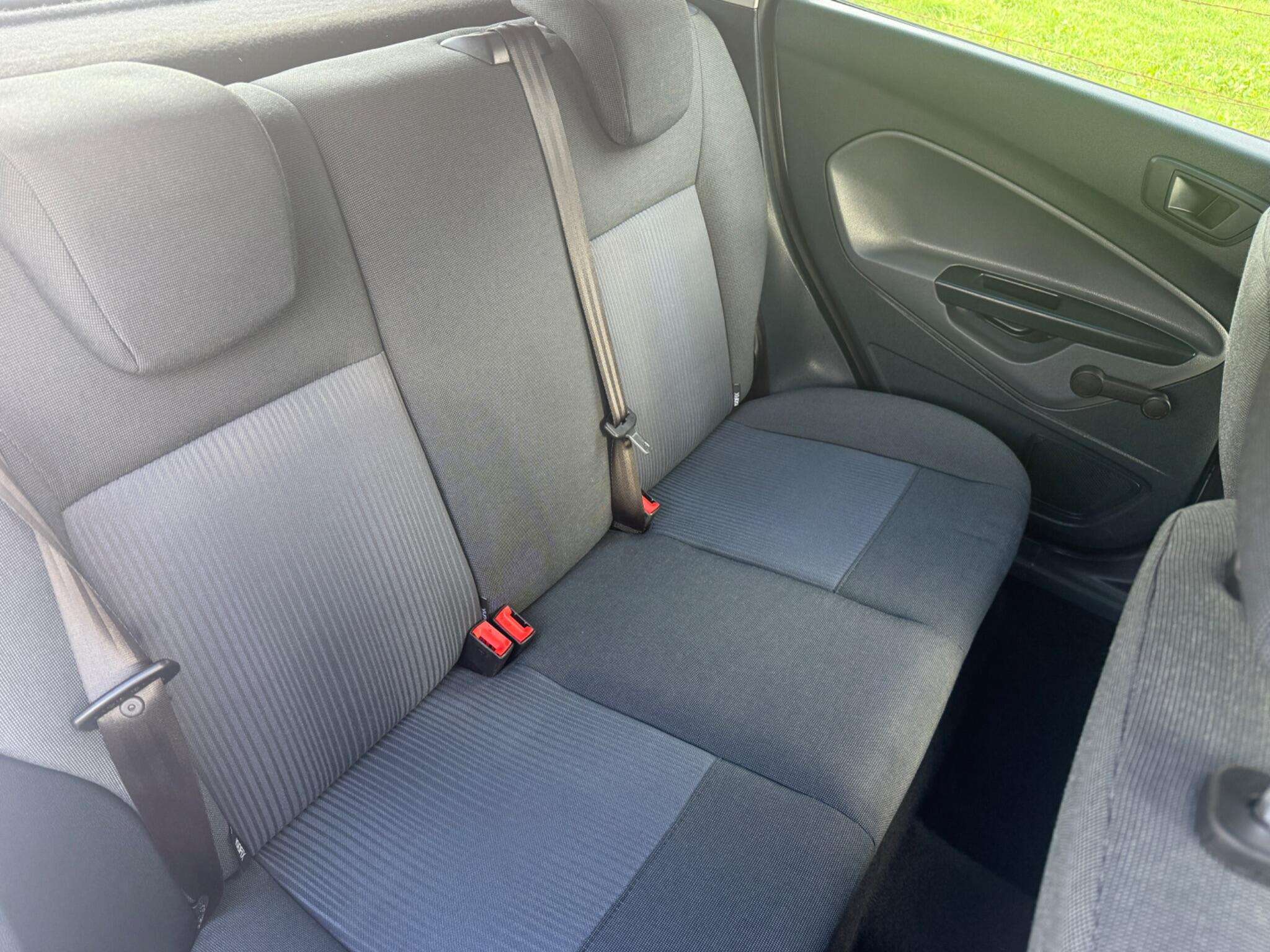 2011 FORD FIESTA 2011 FORD FIESTA