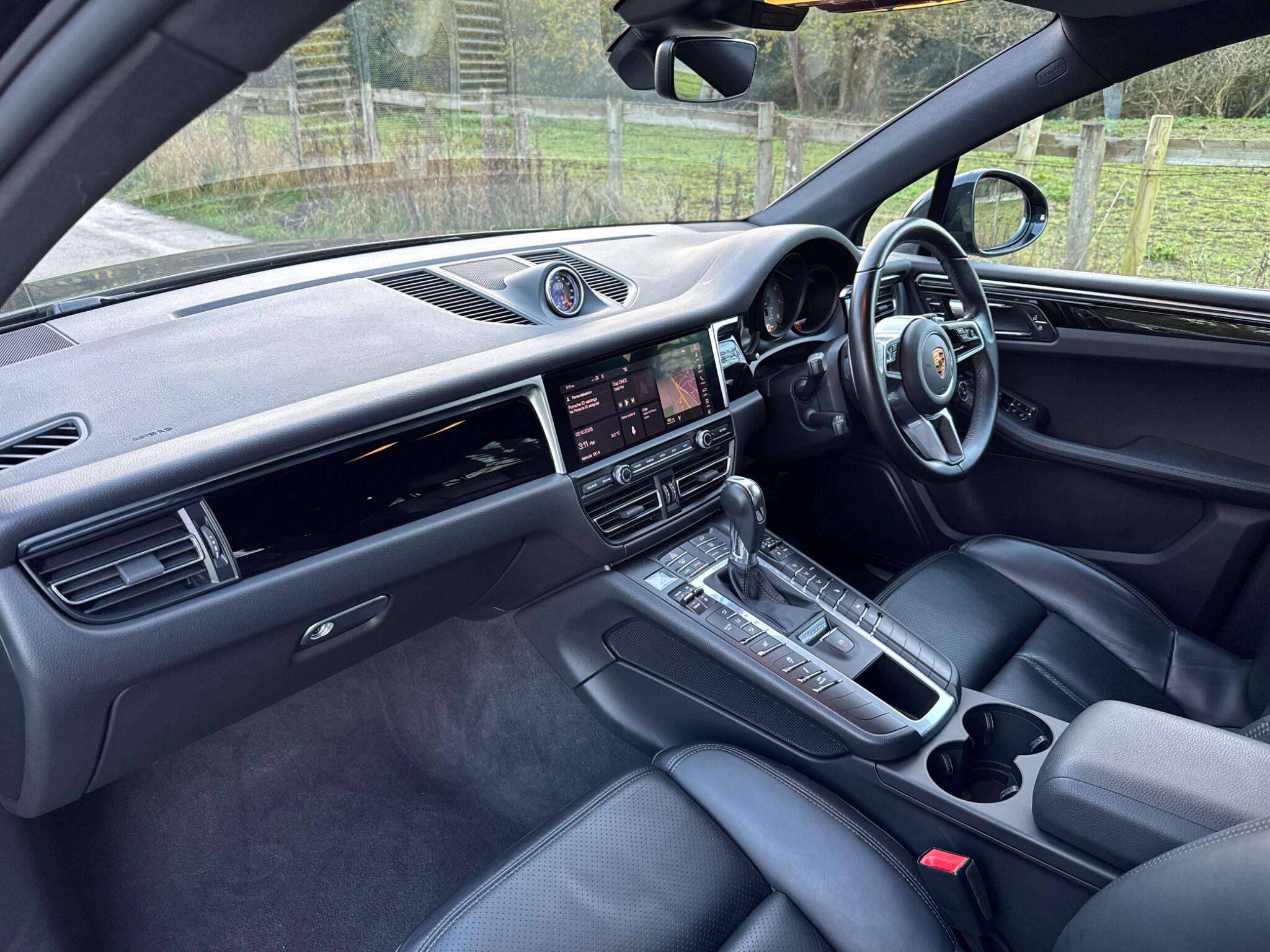 2020 PORSCHE MACAN 2020 PORSCHE MACAN