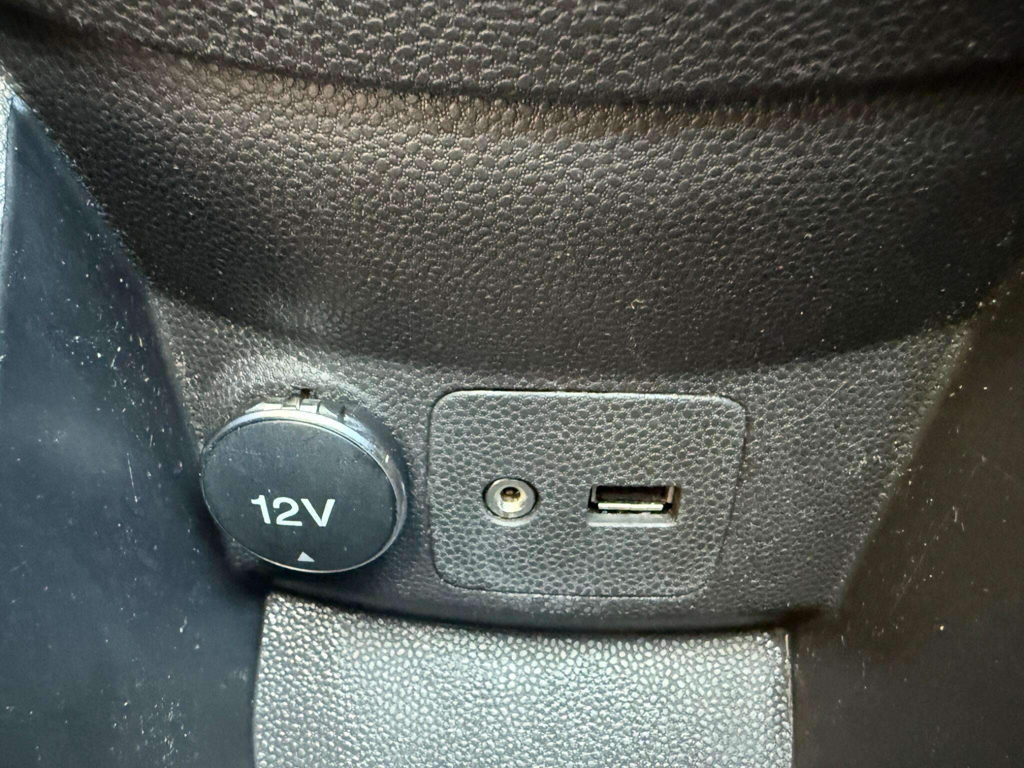 2015 FORD FIESTA 2015 FORD FIESTA