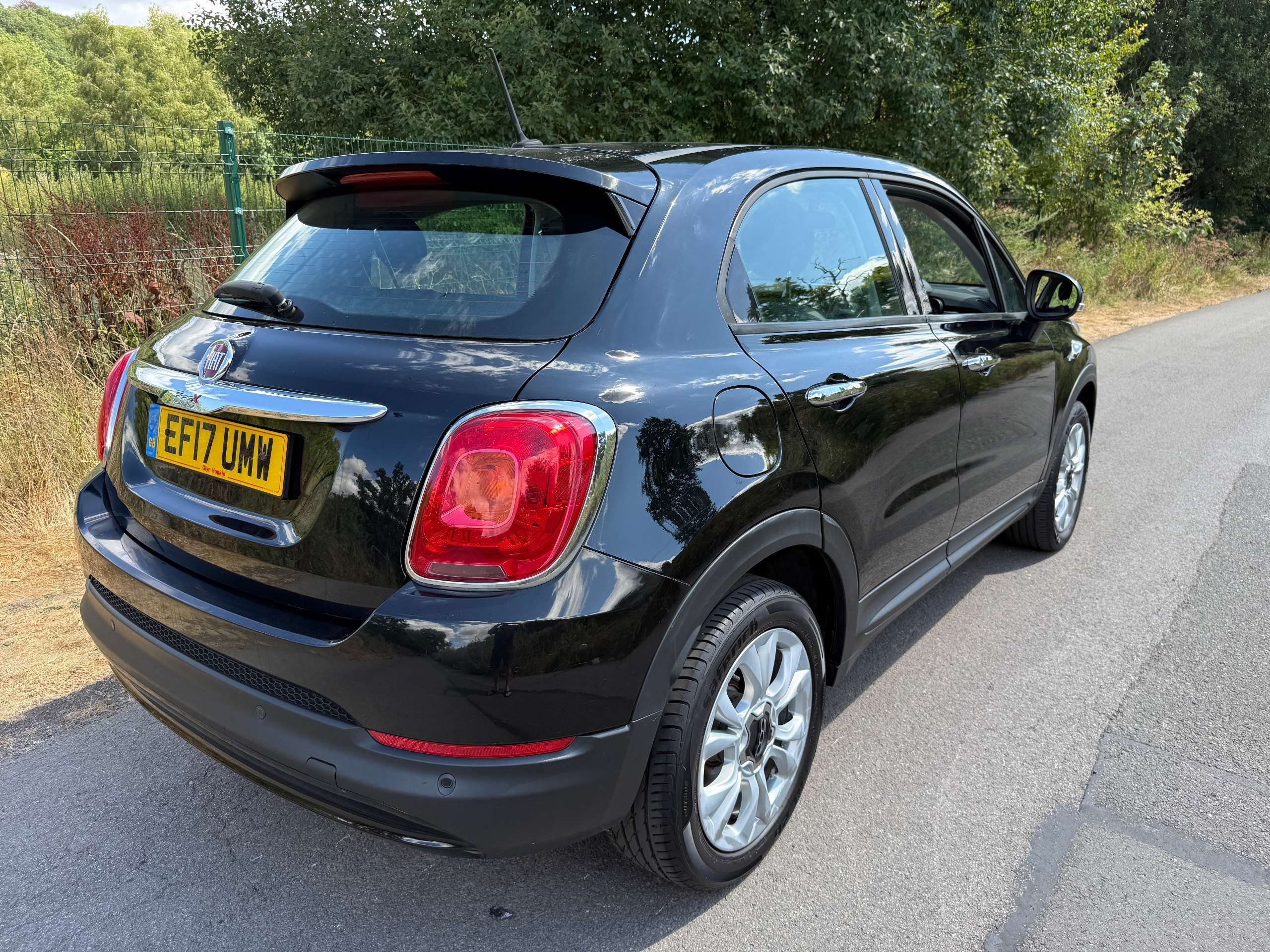 A 2017 FIAT 500X 1.4 MultiAir Pop Star SUV 5dr Petrol Manual Euro 6 (s/s) (140 ps) A 2017 FIAT 500X 1.4 MultiAir Pop Star SUV 5dr Petrol Manual Euro 6 (s/s) (140 ps)