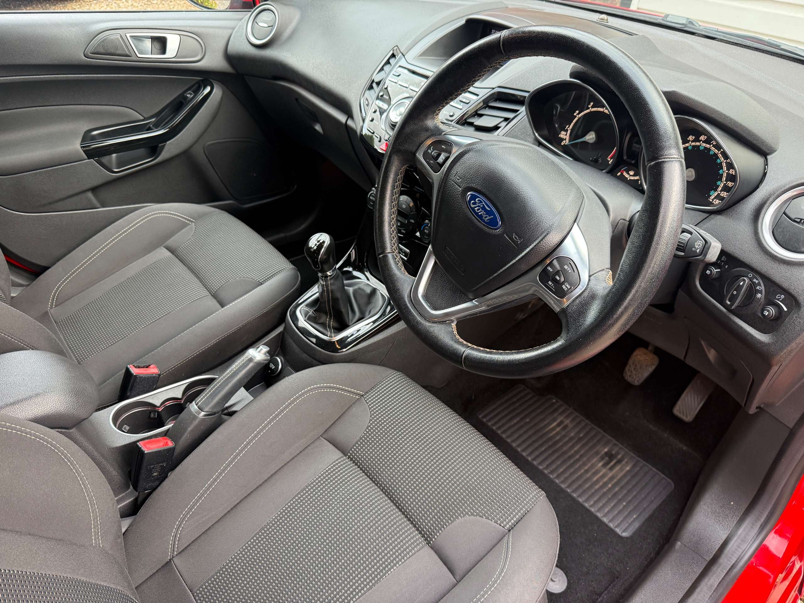 2016 FORD FIESTA 2016 FORD FIESTA