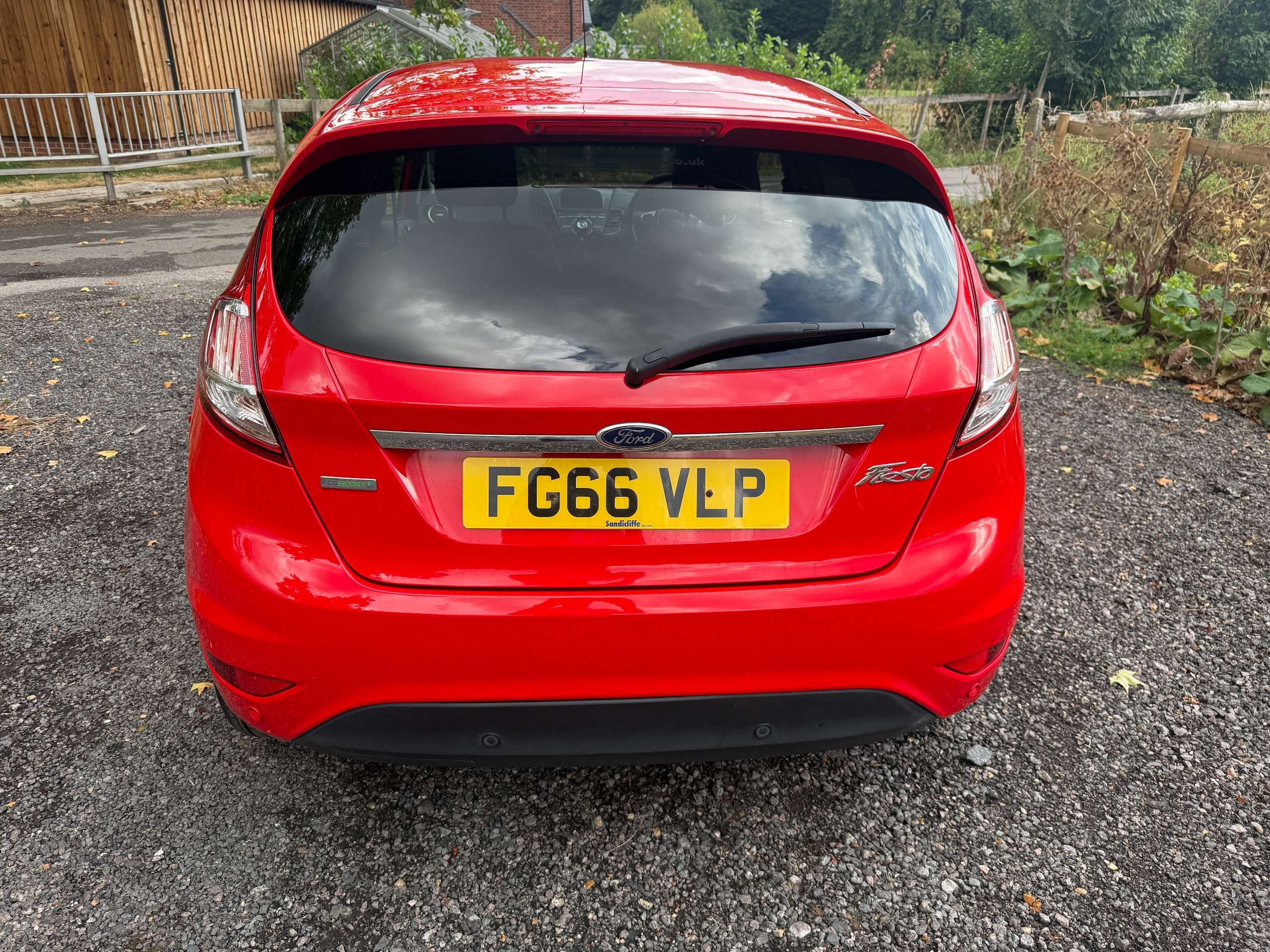 A 2016 FORD FIESTA 1.0T EcoBoost Titanium Hatchback 5dr Petrol Manual Euro 6 (s/s) (100 ps) A 2016 FORD FIESTA 1.0T EcoBoost Titanium Hatchback 5dr Petrol Manual Euro 6 (s/s) (100 ps)