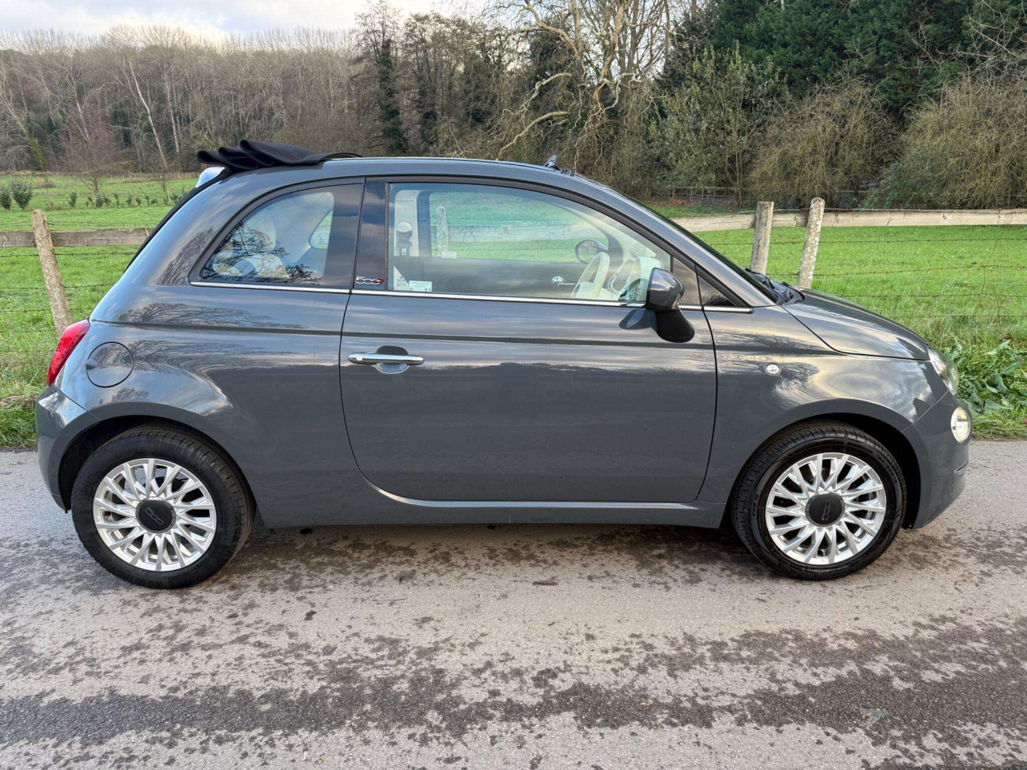 2019 FIAT 500C 2019 FIAT 500C