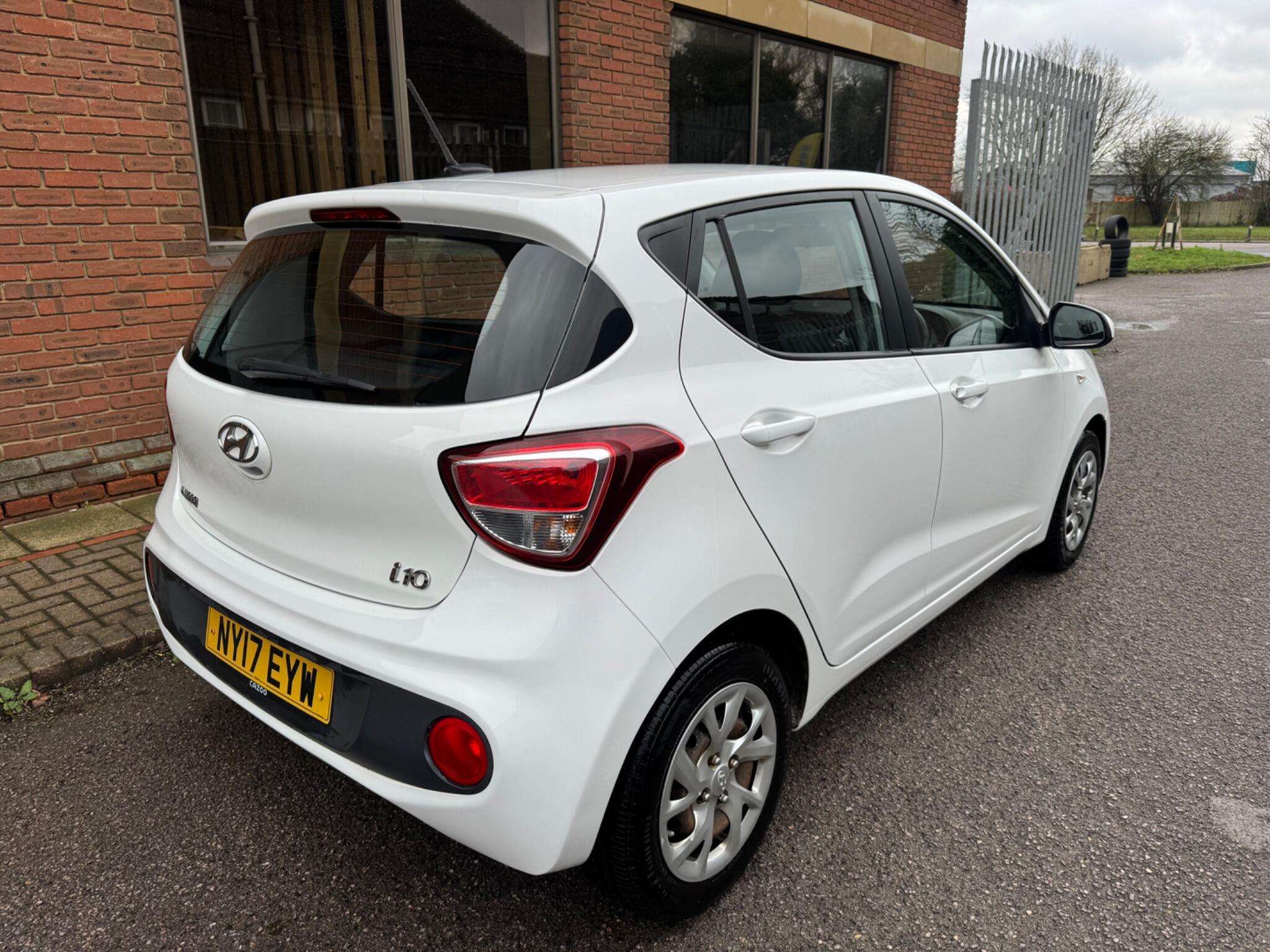 2017 HYUNDAI I10 2017 HYUNDAI I10