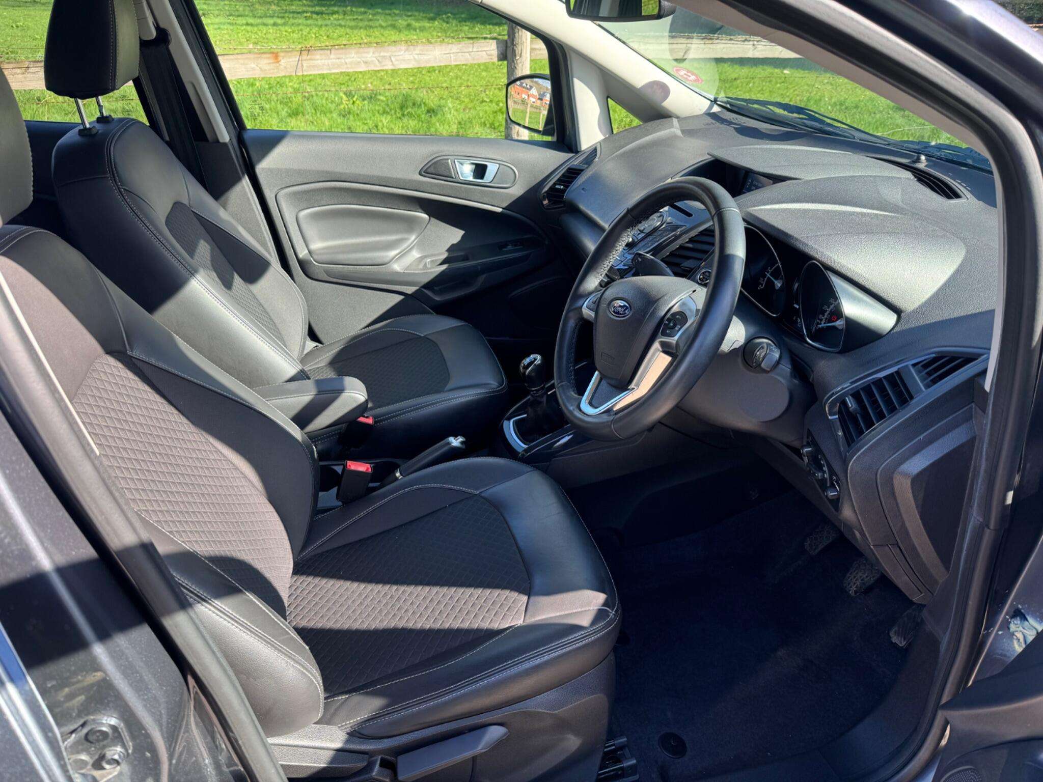 2017 FORD ECOSPORT 2017 FORD ECOSPORT