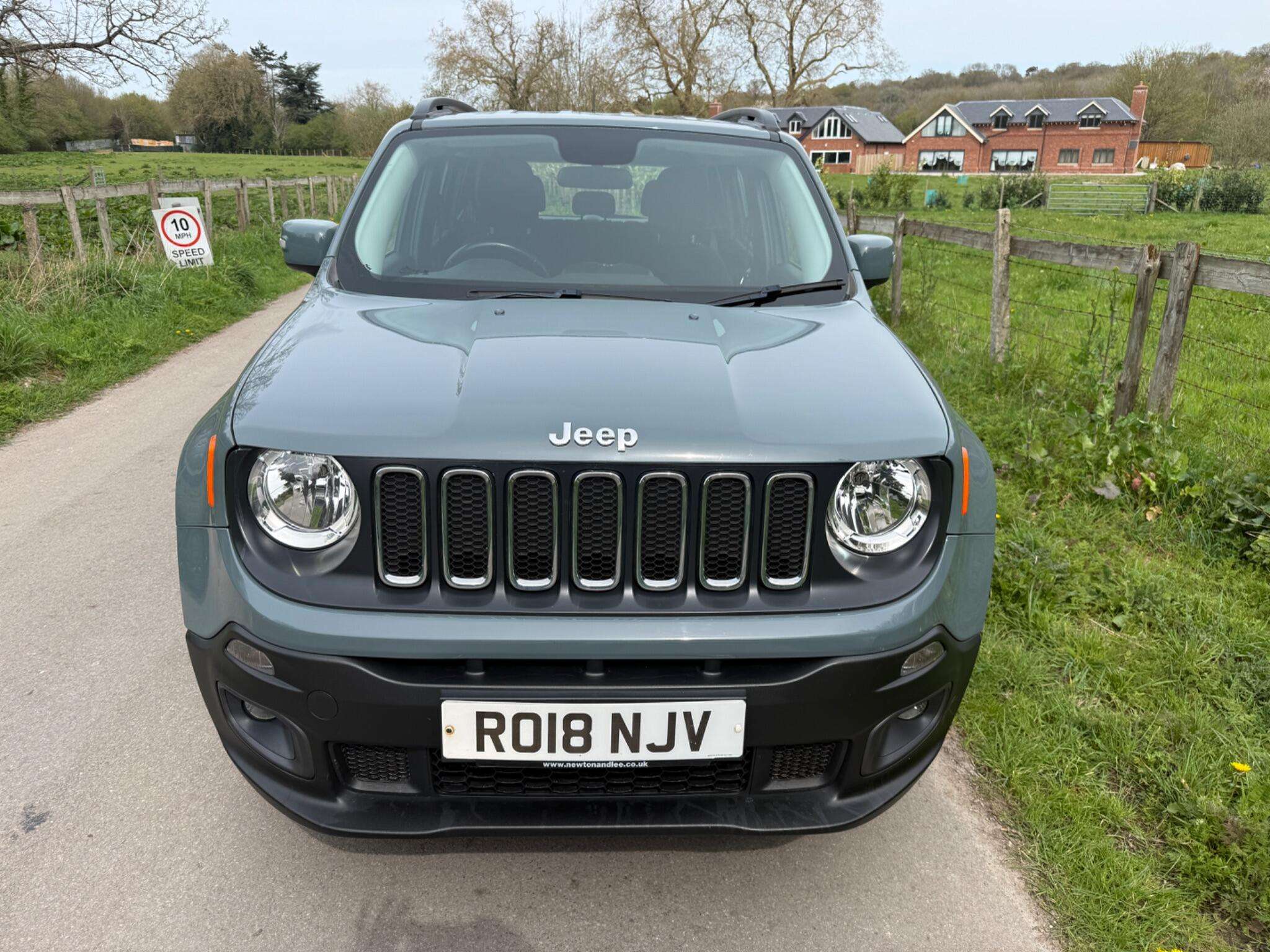 A 2018 JEEP RENEGADE 1.4T MultiAirII Longitude Euro 6 (s/s) 5dr A 2018 JEEP RENEGADE 1.4T MultiAirII Longitude Euro 6 (s/s) 5dr