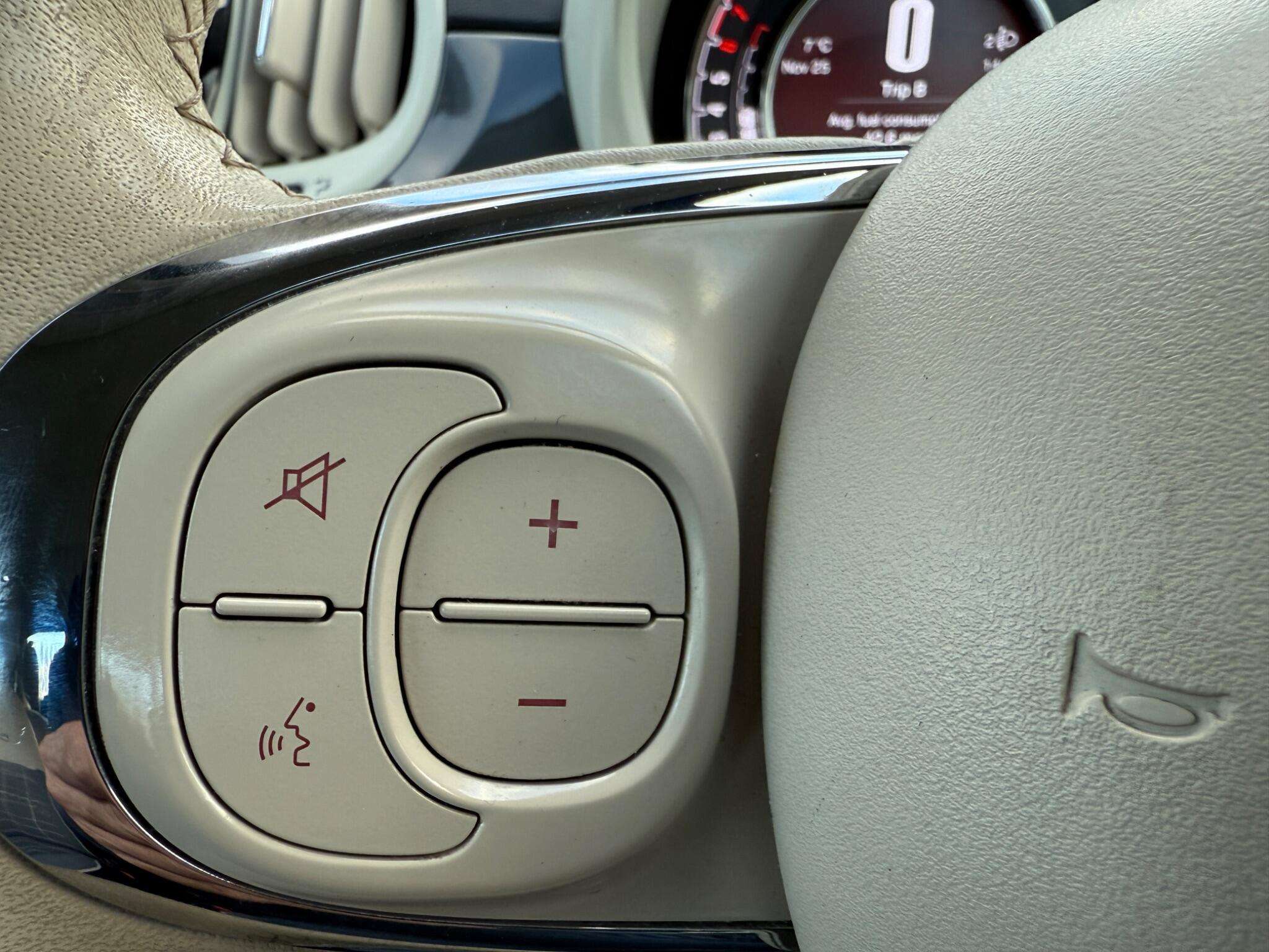 2019 FIAT 500C 2019 FIAT 500C