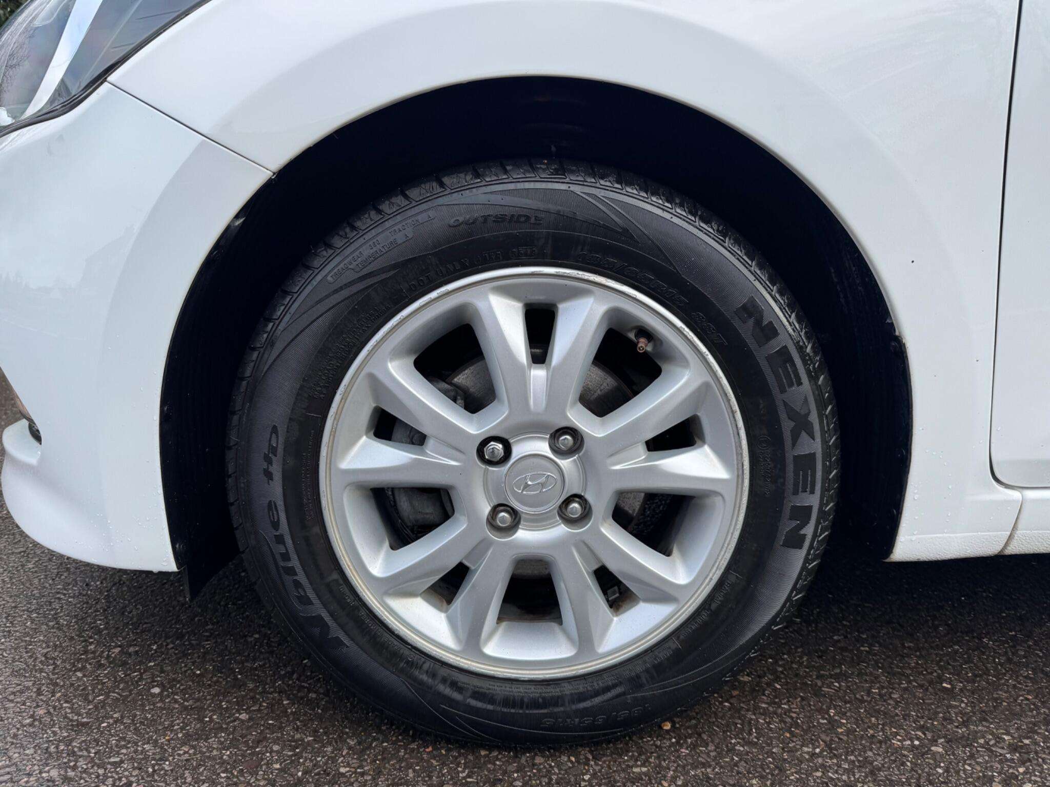 2017 HYUNDAI I20 2017 HYUNDAI I20