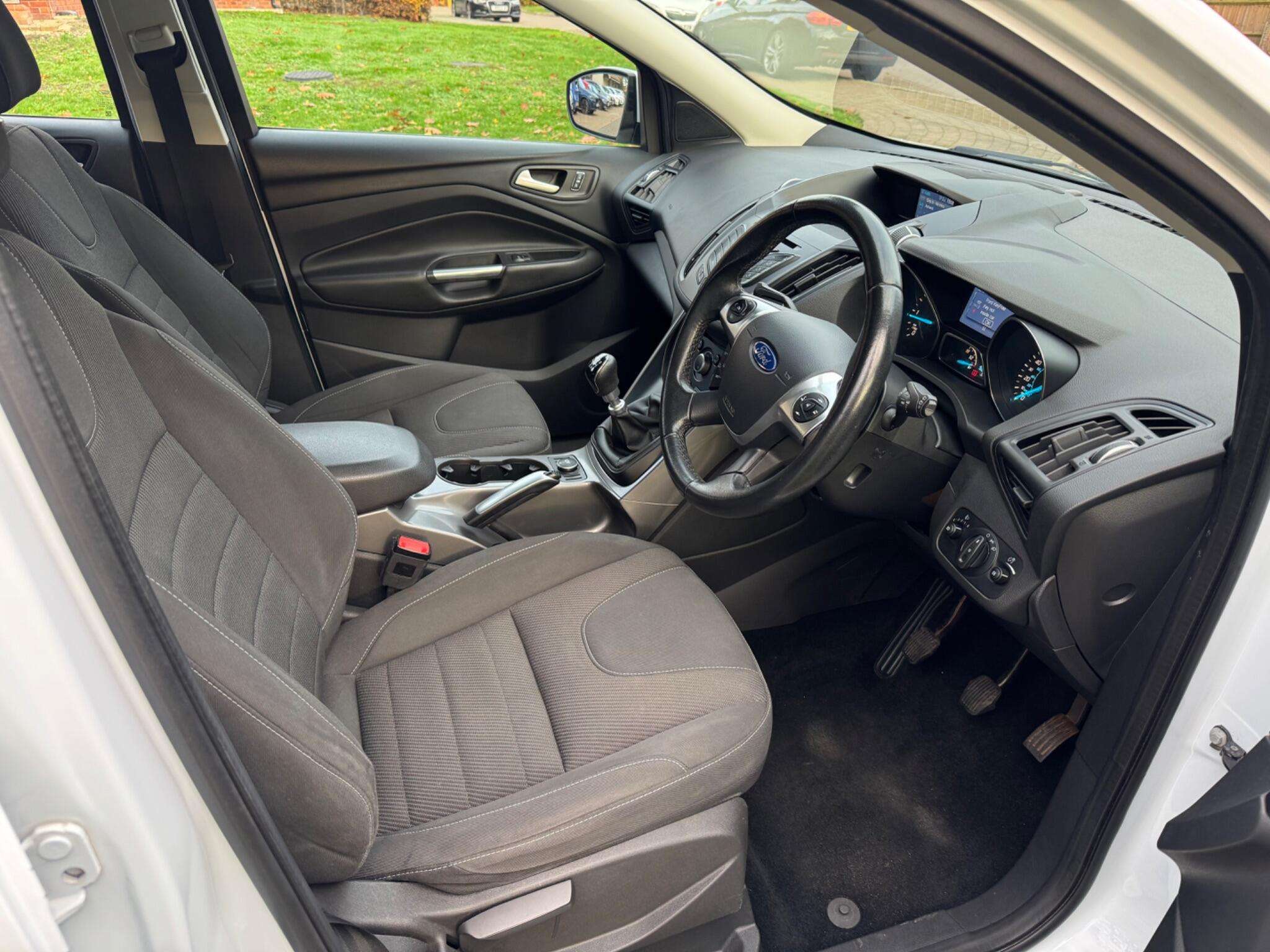 2015 FORD KUGA 2015 FORD KUGA