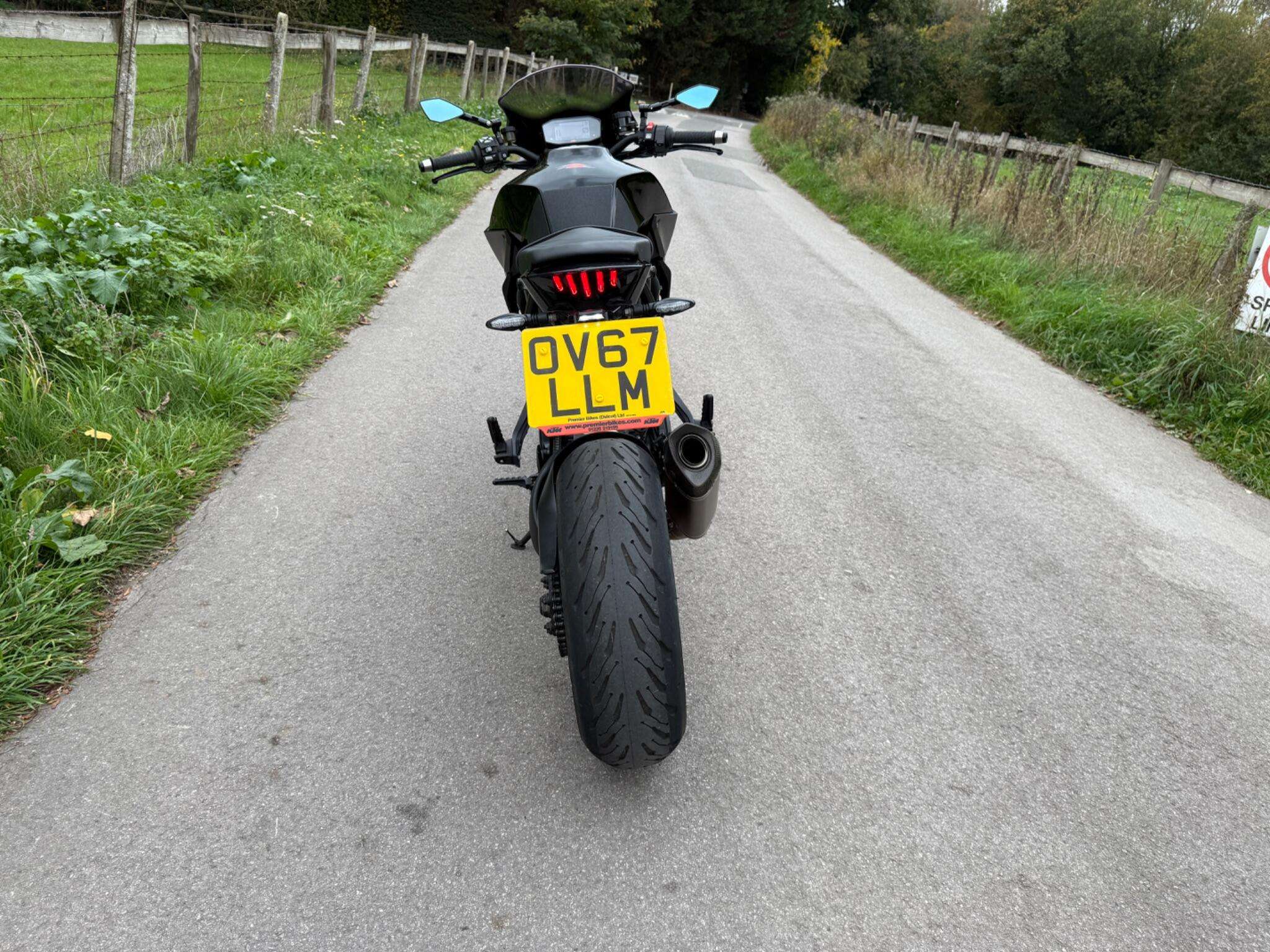 2017 KTM 1290 SUPER DUKE 2017 KTM 1290 SUPER DUKE