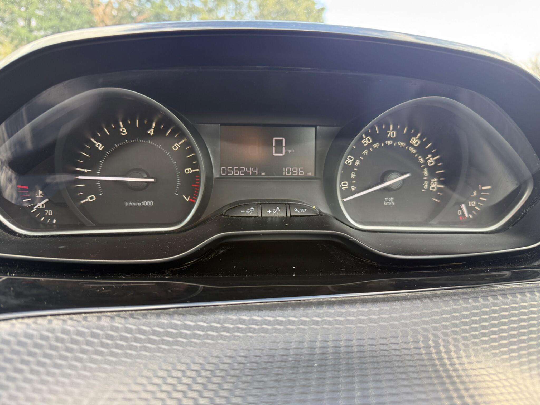 2018 PEUGEOT 208 2018 PEUGEOT 208