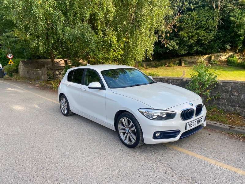 A 2015 BMW 1 SERIES 1.5 116d Sport Hatchback 5dr Diesel Manual Euro 6 (s/s) (116 ps) A 2015 BMW 1 SERIES 1.5 116d Sport Hatchback 5dr Diesel Manual Euro 6 (s/s) (116 ps)