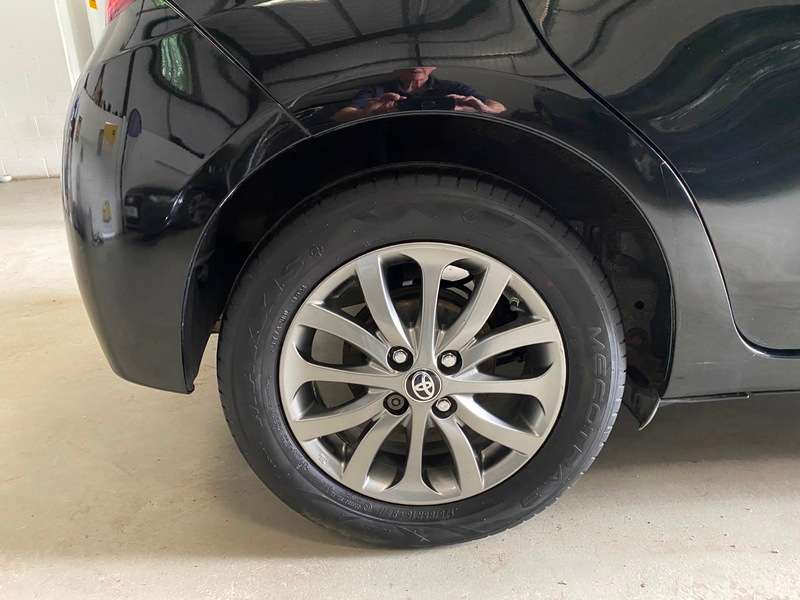 2016 TOYOTA YARIS 2016 TOYOTA YARIS