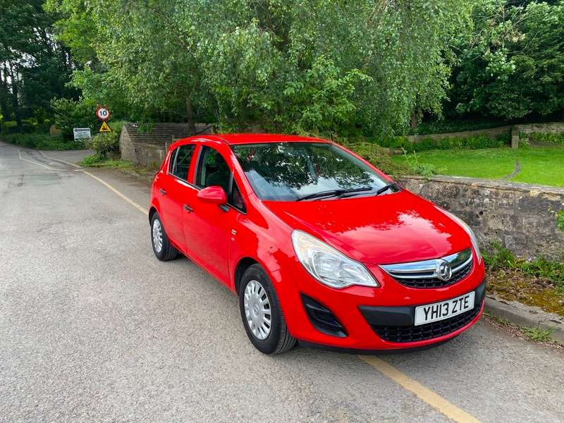 A 2013 VAUXHALL CORSA 1.2i ecoFLEX 16V S Hatchback 5dr Petrol Manual Euro 5 (s/s) (85 ps) A 2013 VAUXHALL CORSA 1.2i ecoFLEX 16V S Hatchback 5dr Petrol Manual Euro 5 (s/s) (85 ps)