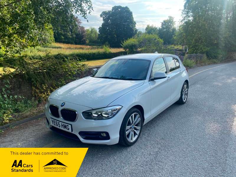 A 2015 BMW 1 SERIES 1.5 116d Sport Hatchback 5dr Diesel Manual Euro 6 (s/s) (116 ps) A 2015 BMW 1 SERIES 1.5 116d Sport Hatchback 5dr Diesel Manual Euro 6 (s/s) (116 ps)